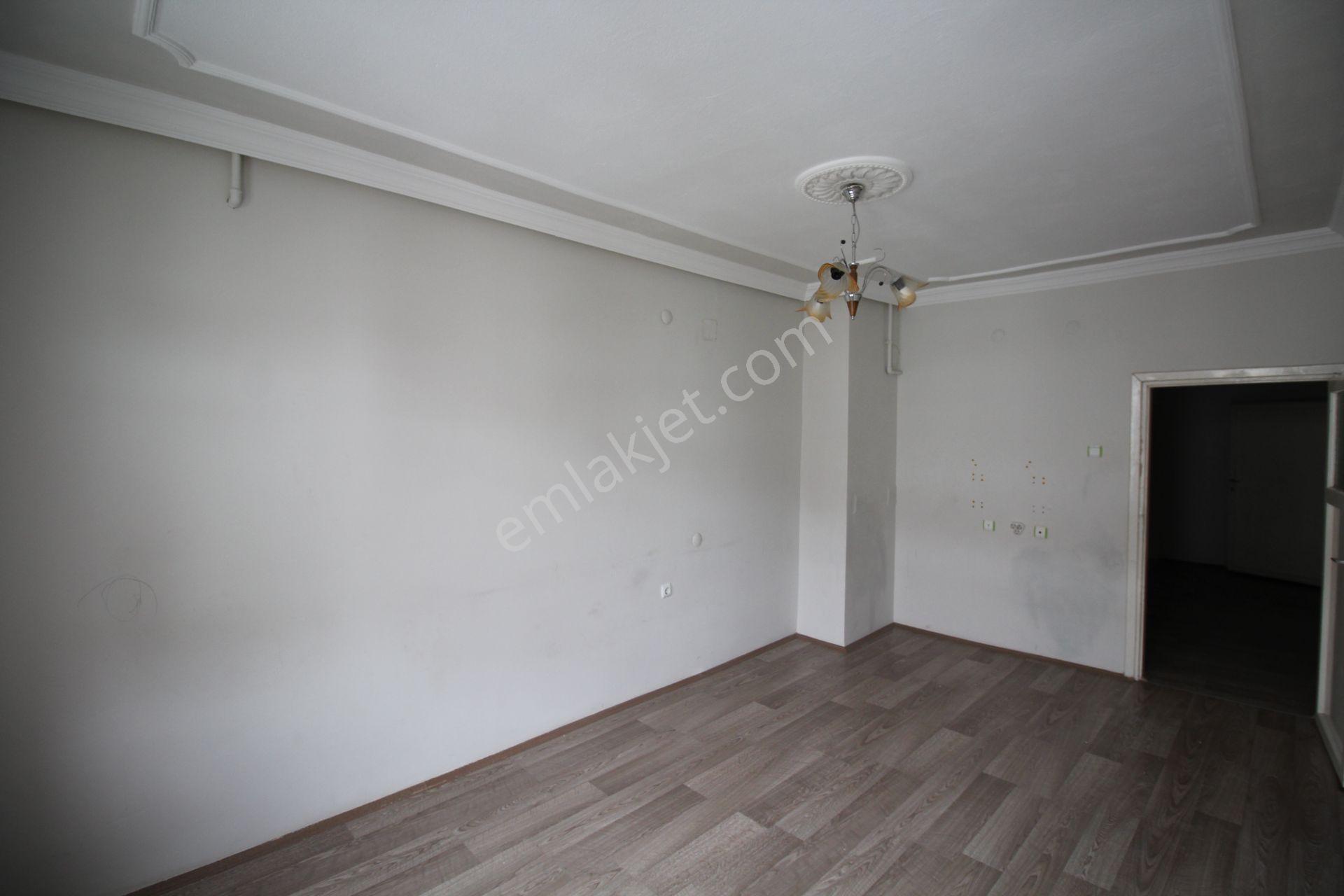 Tacinde 2+1 Hasandagı Sitesinde Kiralık Daire - Görsel 15