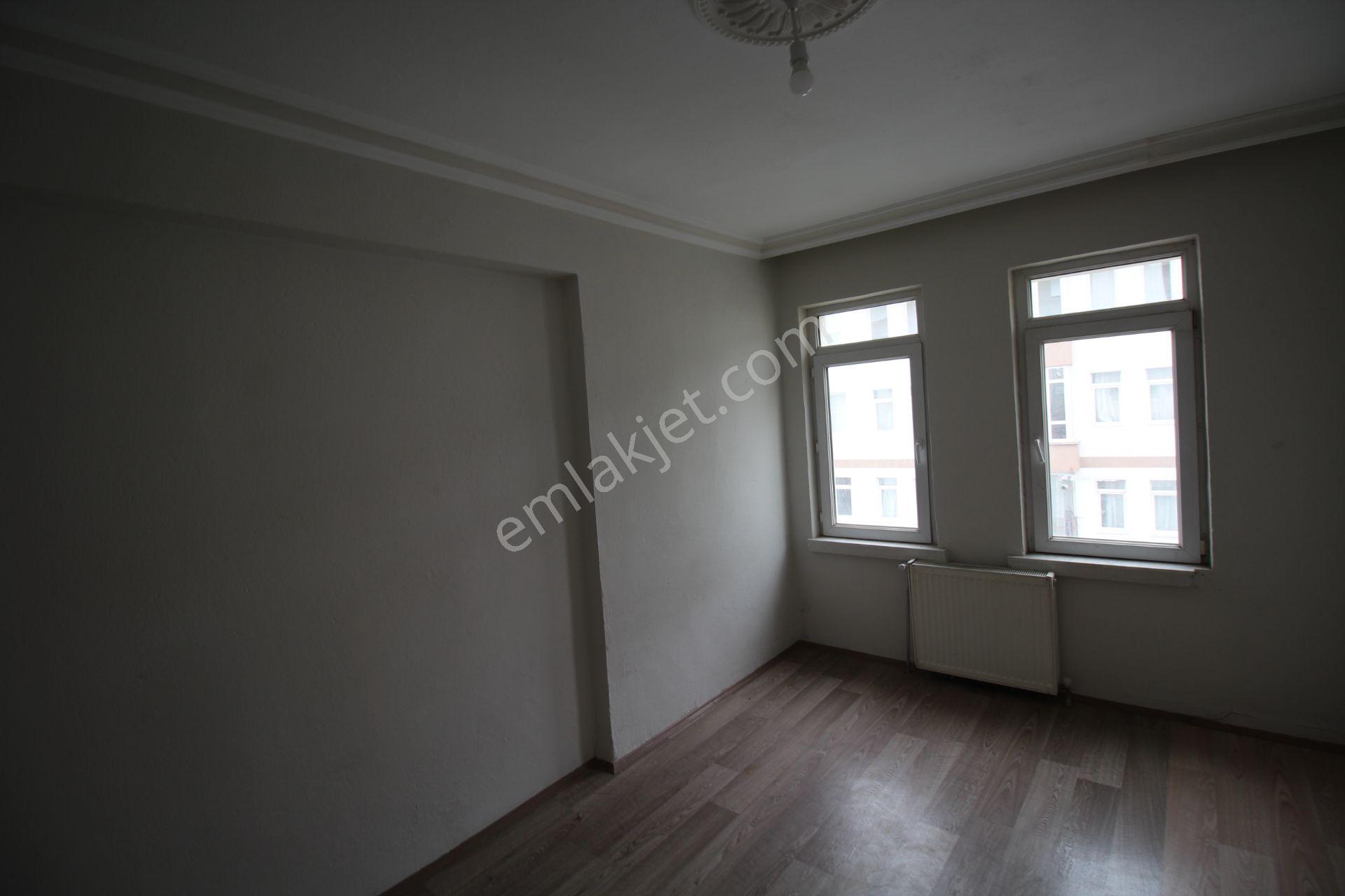 Tacinde 2+1 Hasandagı Sitesinde Kiralık Daire - Görsel 9