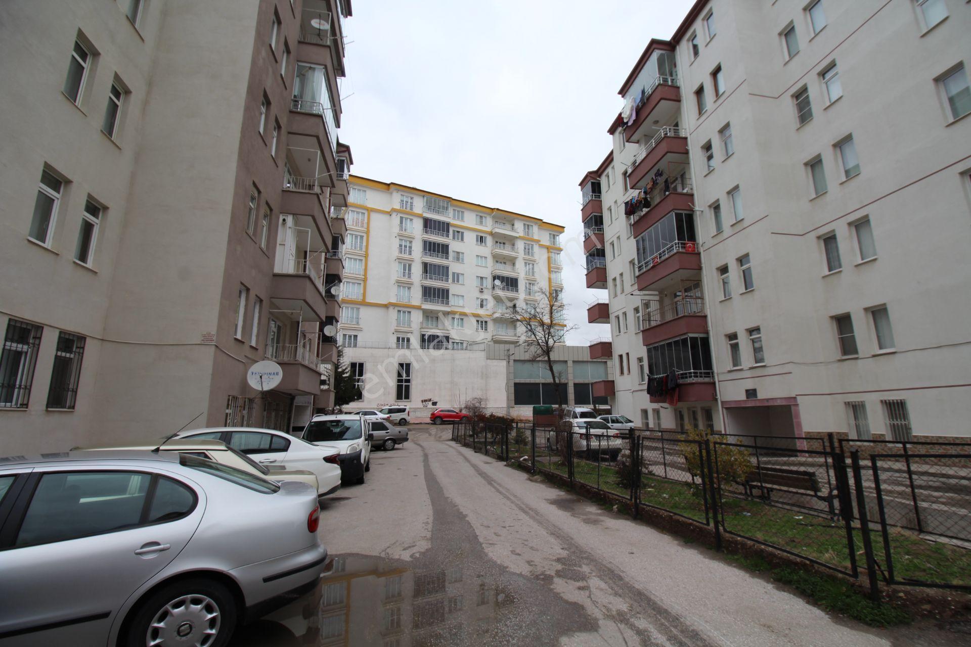 Tacinde 2+1 Hasandagı Sitesinde Kiralık Daire - Görsel 4