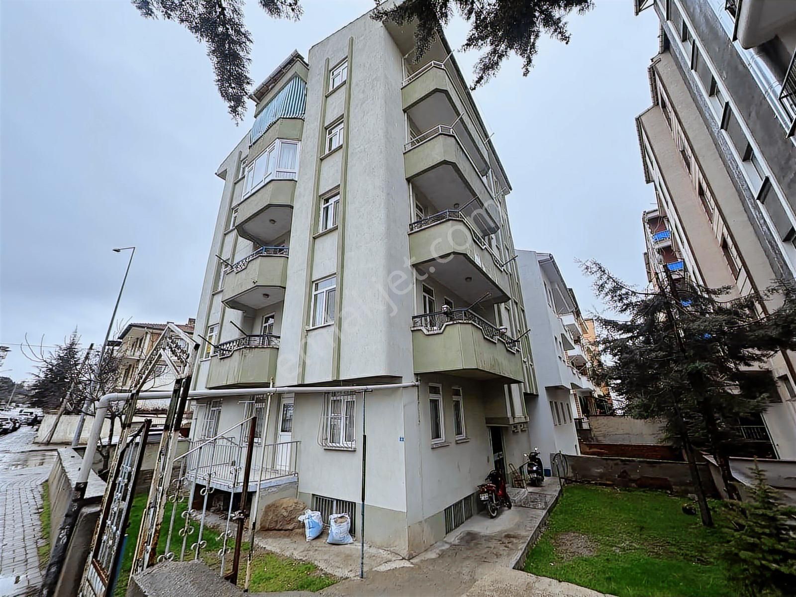 Satılık 3+1 Planlı Daire - Görsel 4