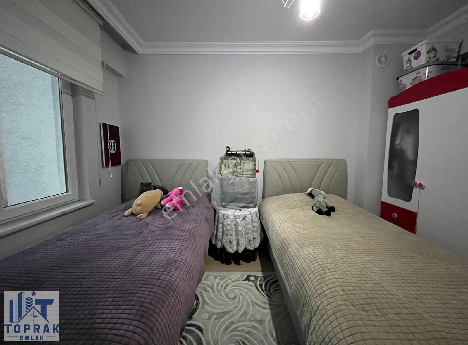 Toprak Emlaktan Osmangazi Mh/ Ara Kat / Çift Cephe / Satılık 2+1 - Görsel 16