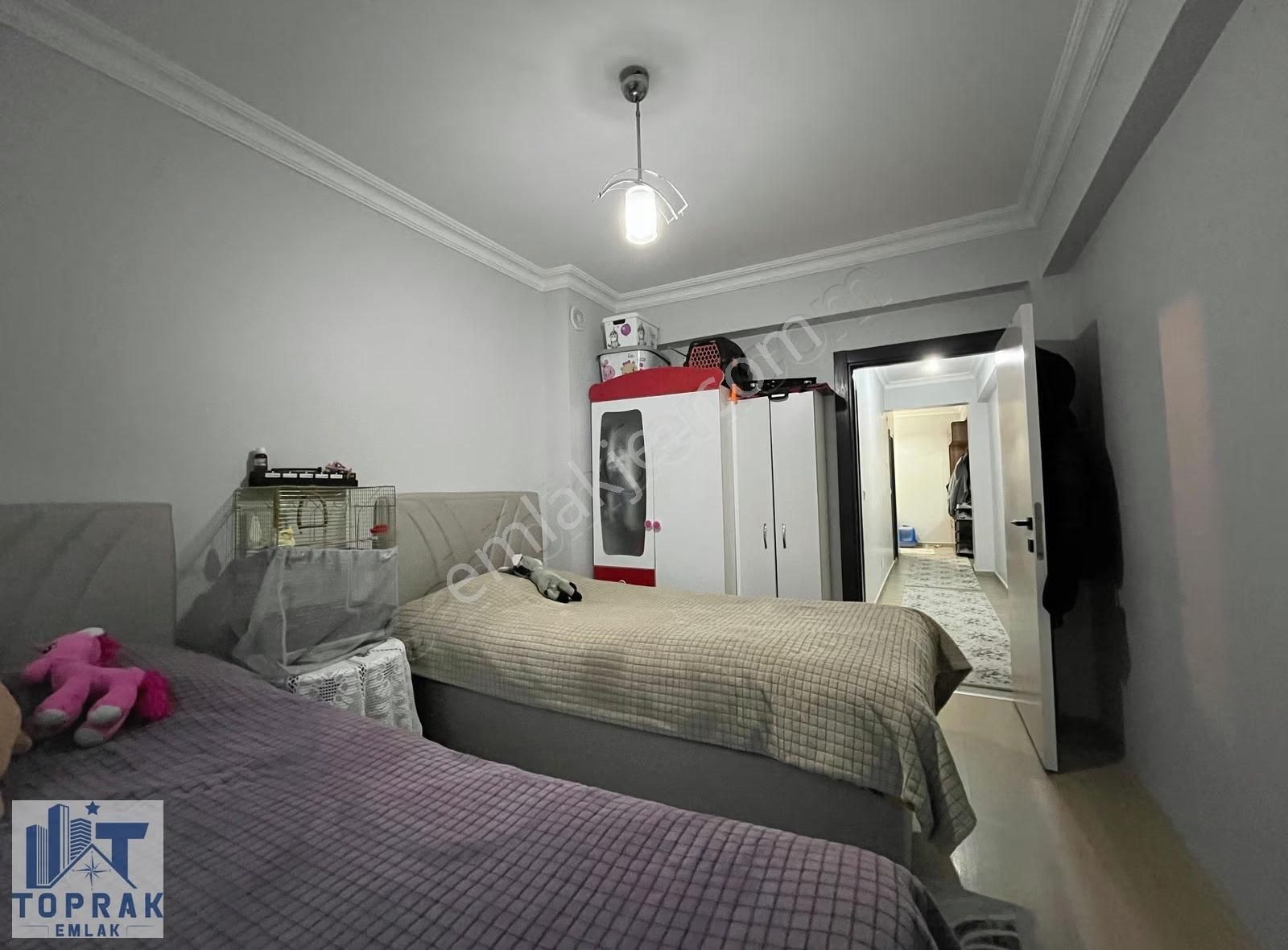 Toprak Emlaktan Osmangazi Mh/ Ara Kat / Çift Cephe / Satılık 2+1 - Görsel 14