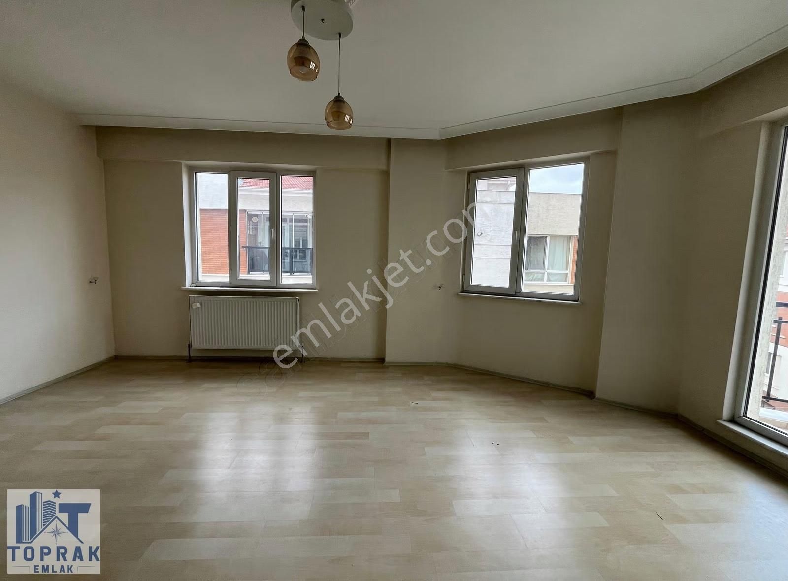 Toprak Emlak'tan Uluönder Mh / Çift Balkon / 120m2 / Kiralık 3+1 - Görsel 24