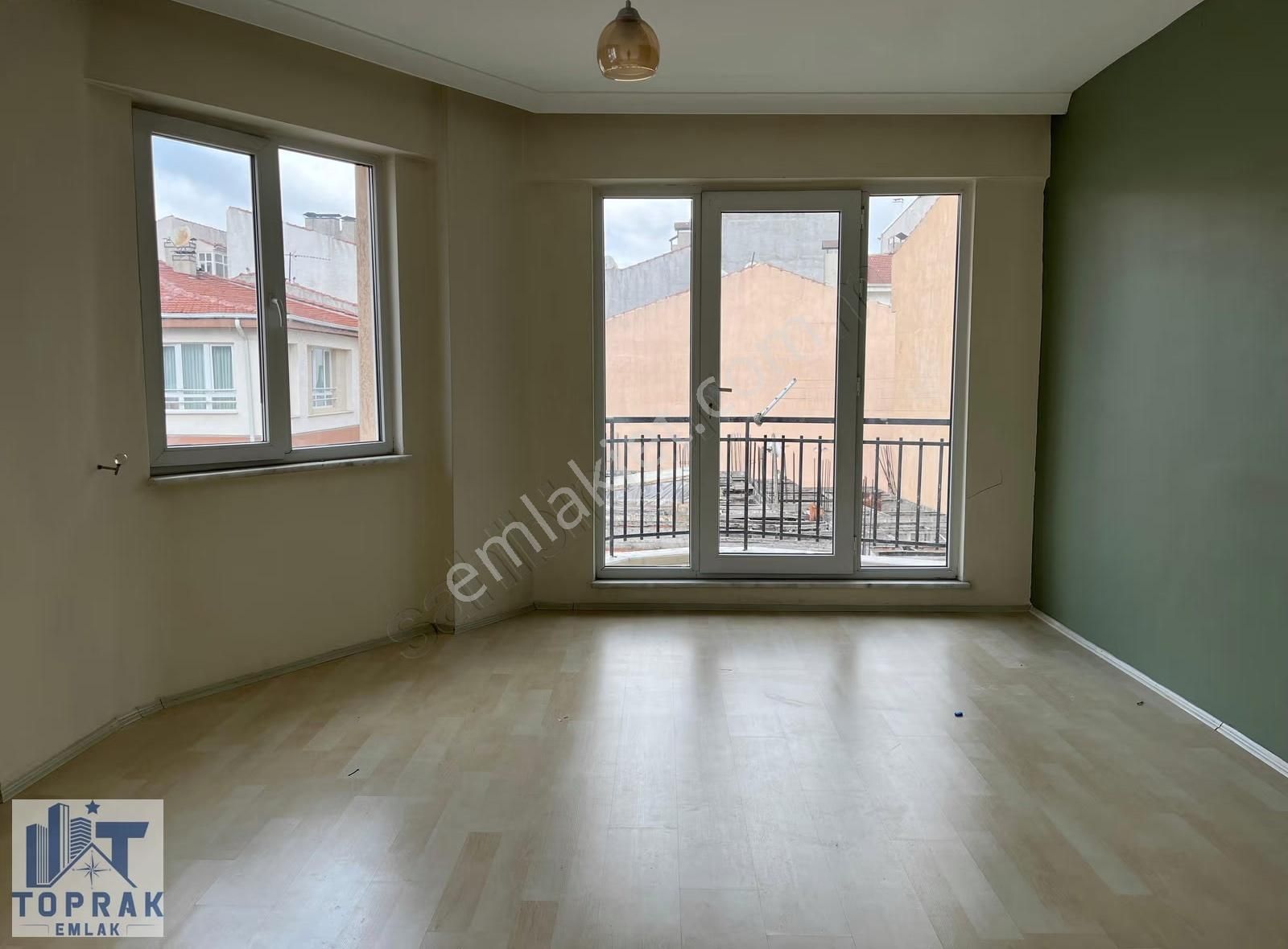 Toprak Emlak'tan Uluönder Mh / Çift Balkon / 120m2 / Kiralık 3+1 - Görsel 8