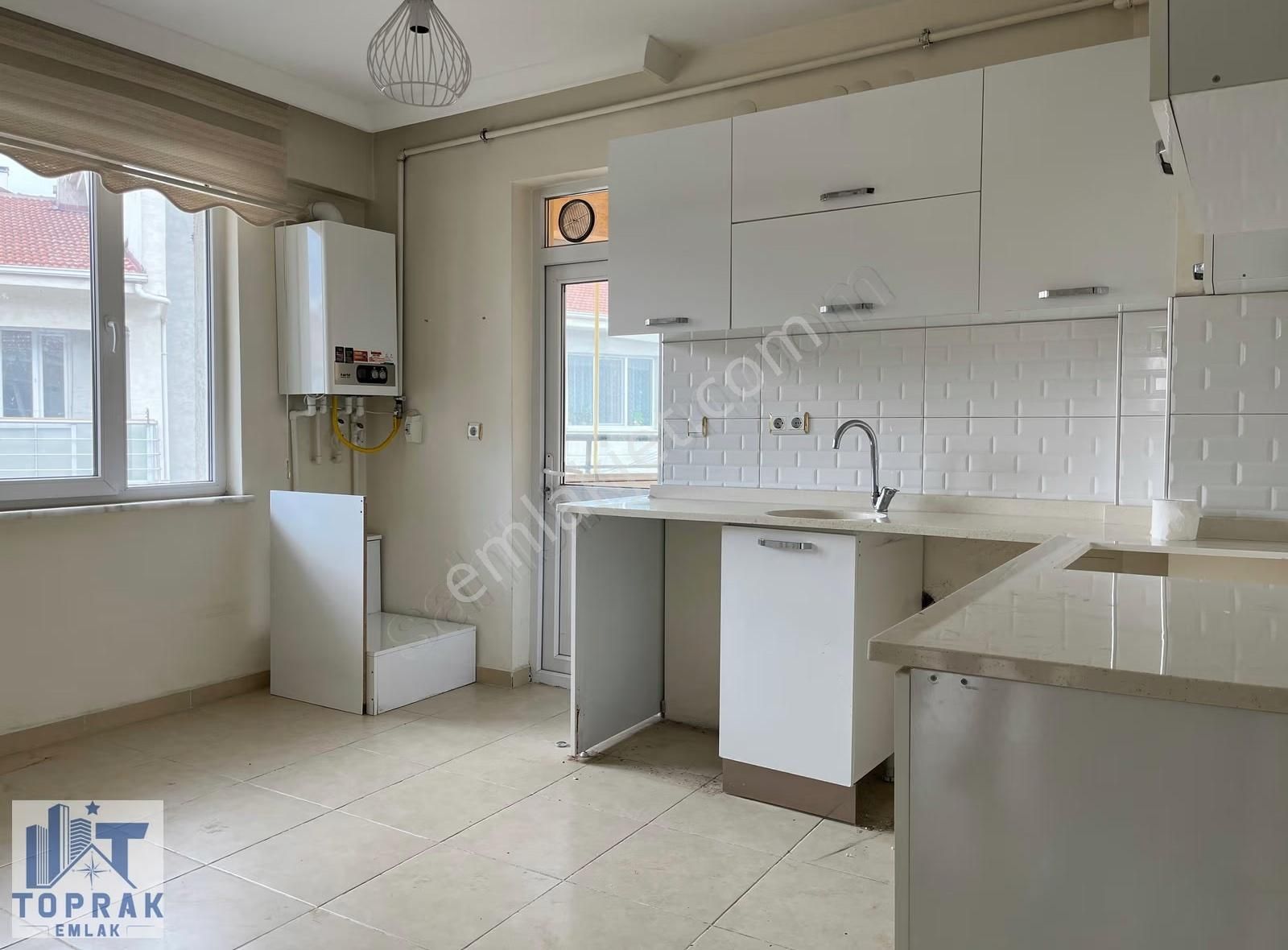 Toprak Emlak'tan Uluönder Mh / Çift Balkon / 120m2 / Kiralık 3+1 - Görsel 4