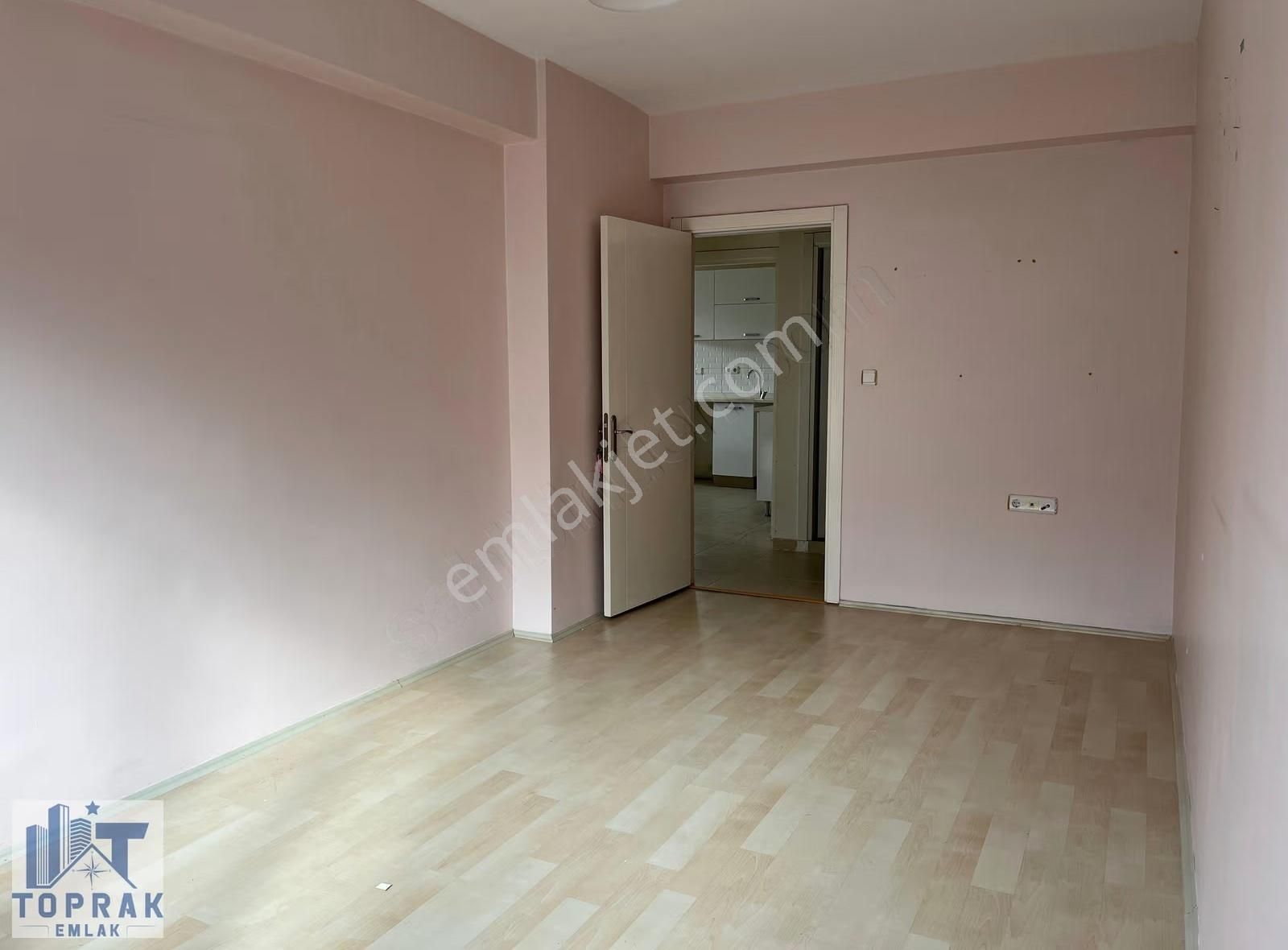 Toprak Emlak'tan Uluönder Mh / Çift Balkon / 120m2 / Kiralık 3+1 - Görsel 15