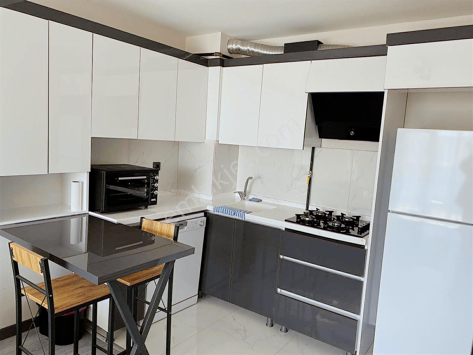 Esenboğa Mahallesinde Yola Yakın Lüks Eşyalı Kiralık Daire - Görsel 4