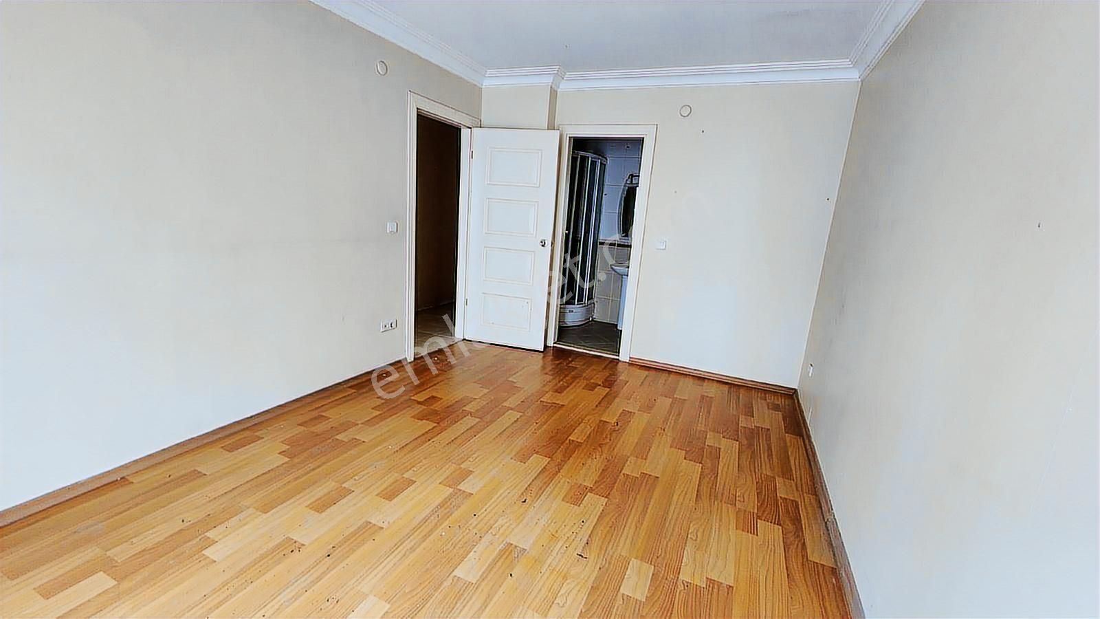 Sulyapıdan Site İçi Kısa Bloklu Katda 3+1 120 M2 Ebeveyn Banyolu - Görsel 15