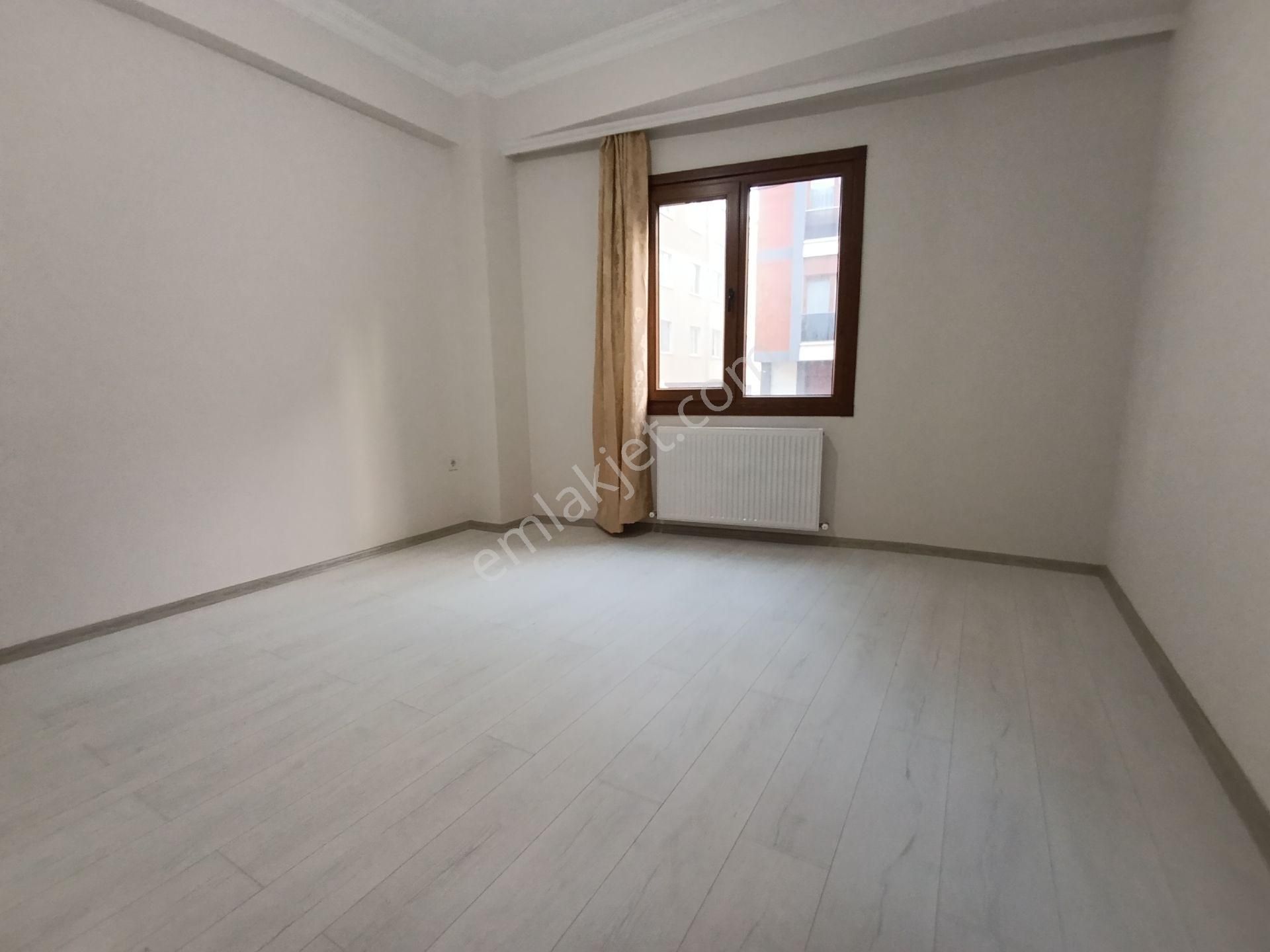 Pendik Güzelyalı Merkezi Asansörlü Lüx Sıfır Yüksek Giriş Balkonlu Kiralık 3+1 110m2 Daire - Görsel 21