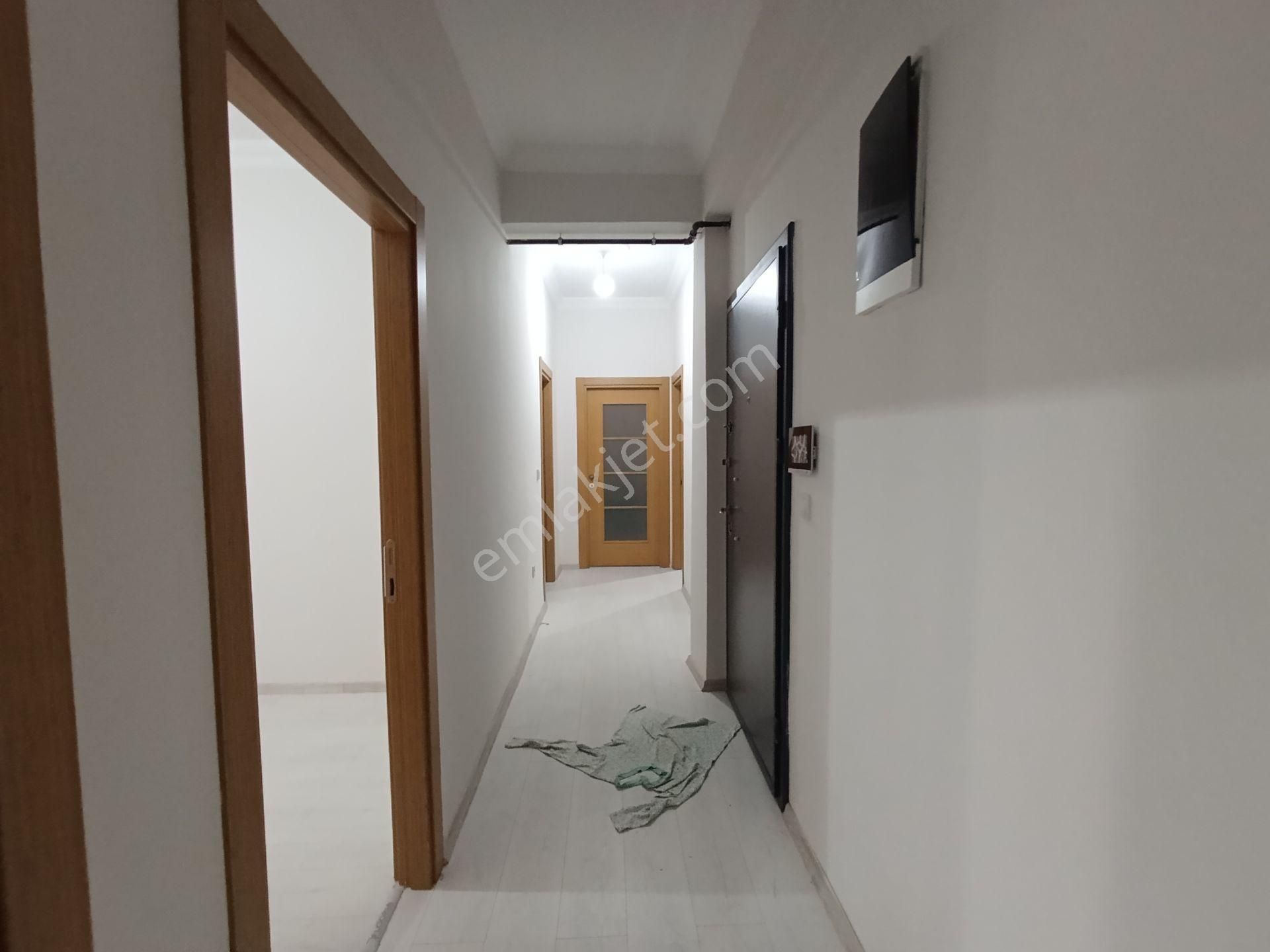 Pendik Güzelyalı Merkezi Asansörlü Lüx Sıfır Yüksek Giriş Balkonlu Kiralık 3+1 110m2 Daire - Görsel 26