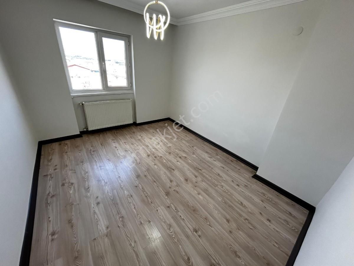 Sincan Tandoğan Mah 3+1 Lüks Yapılı Ara Katta Bağımsız Daire - Görsel 12