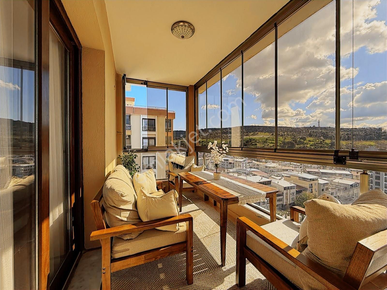 Remax Arma'dan Buca Çamlıpınar Mahallesinde Satılık 3+1 Daire - Görsel 8
