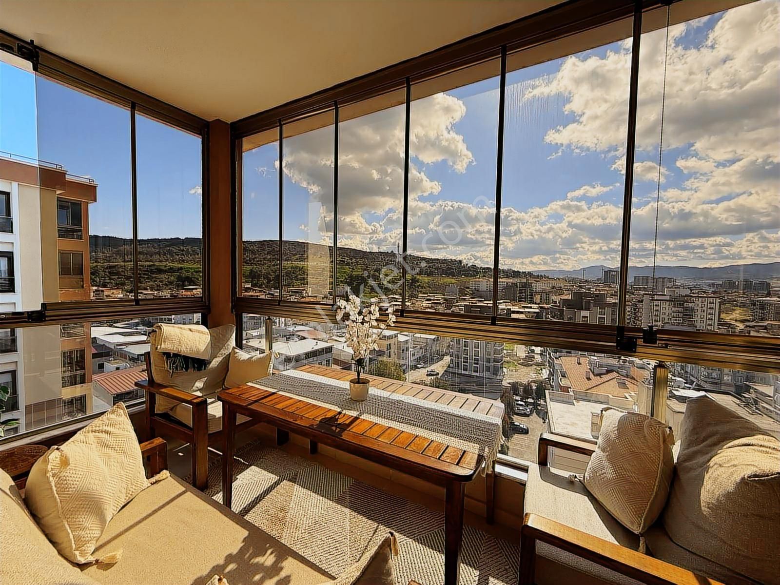 Remax Arma'dan Buca Çamlıpınar Mahallesinde Satılık 3+1 Daire - Görsel 16