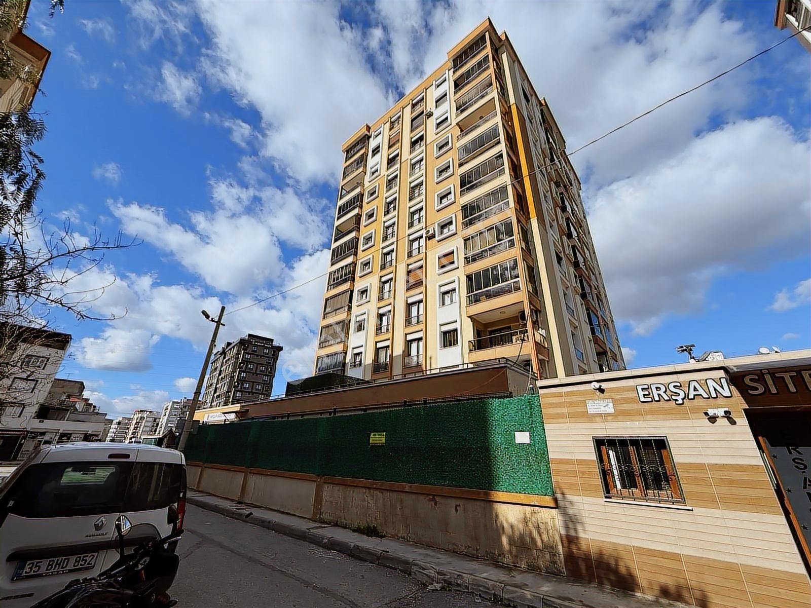Remax Arma'dan Buca Çamlıpınar Mahallesinde Satılık 3+1 Daire - Görsel 24