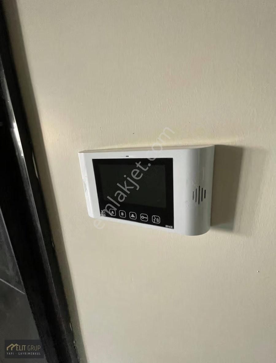 220 M2 Geniş Ferah 3+1 Lüx Yapılı Asansörlü Teraslı Daire - Görsel 12