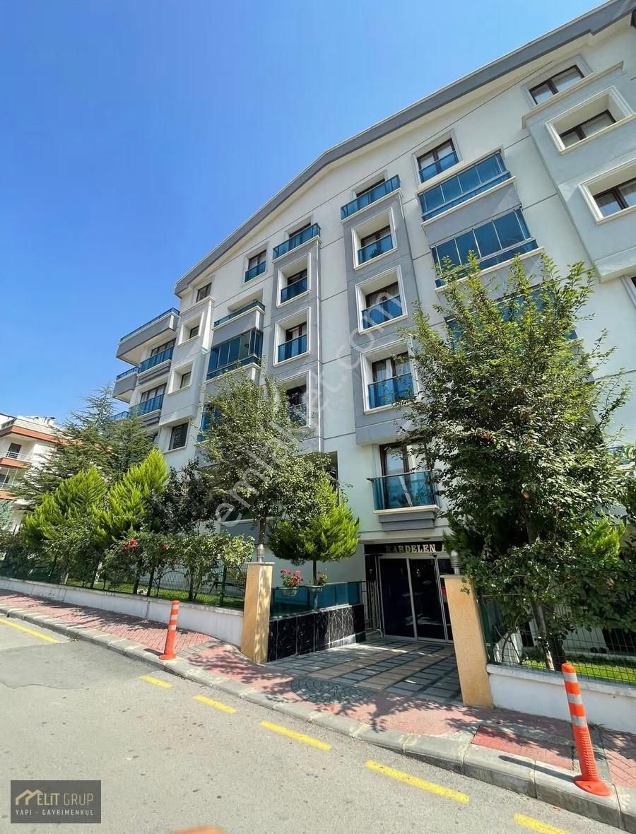 220 M2 Geniş Ferah 3+1 Lüx Yapılı Asansörlü Teraslı Daire - Görsel 34