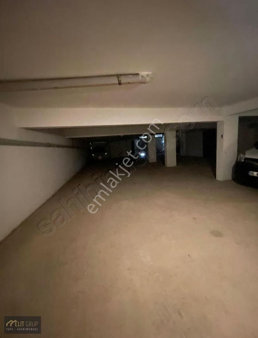 220 M2 Geniş Ferah 3+1 Lüx Yapılı Asansörlü Teraslı Daire - Görsel 15