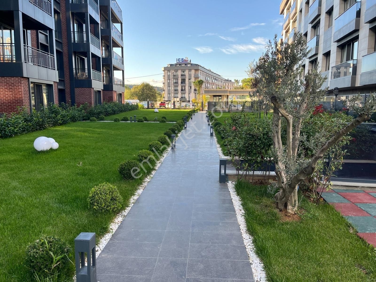 Kırkgül Gayrimenkul'den Lüks Site'de Satılık Sıfır 2+1 Daire