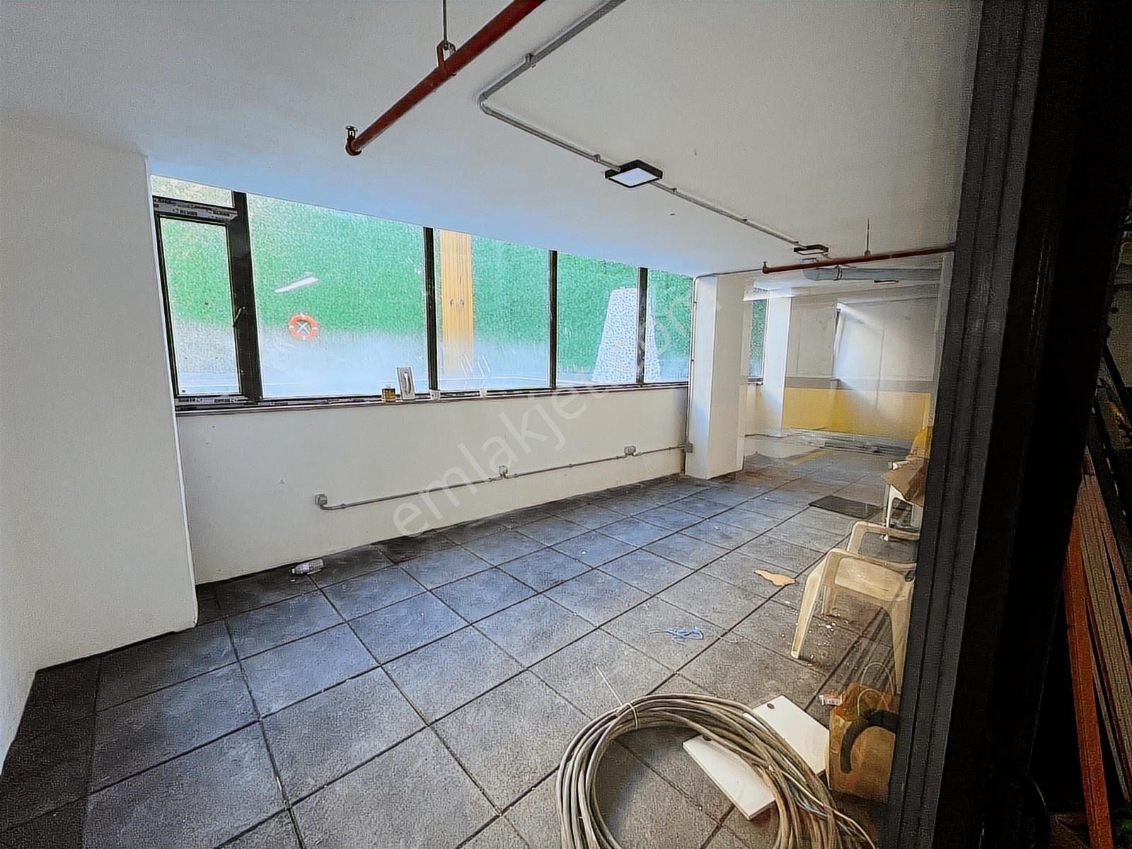 Kırkgül Gayrimenkul'den Lüks Site'de Satılık Sıfır 2+1 Daire - Görsel 3