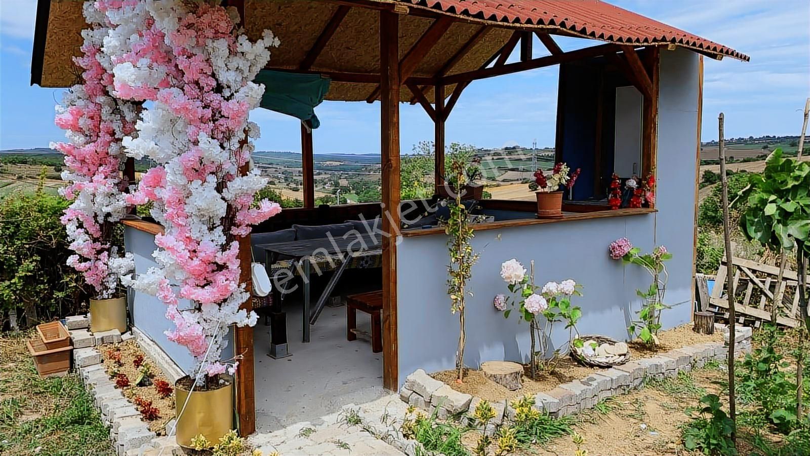 Kırkgül Gayrimenkul'den Çatalca Dağyenice'de Müstakil Ev Ve Arsa - Görsel 15