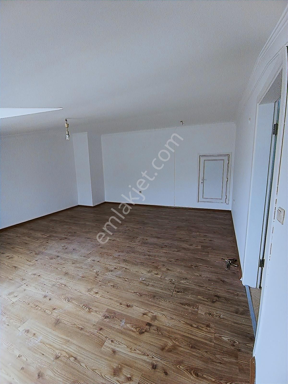 Kırkgül Gayrimenkul'den Göktürk'te Cadde Üzeri 4+2 Dubleks Daire - Görsel 15