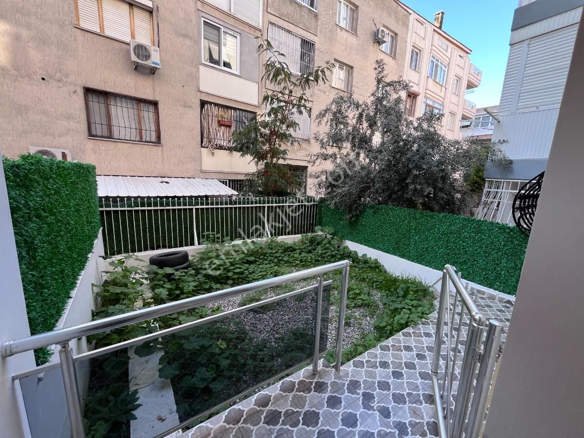 İzmir Balçova Onur Mahallesi Satılık 1+1 Bahçeli Daire - Görsel 12