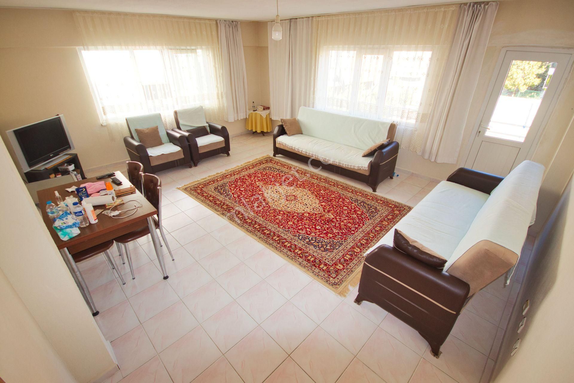 🛑🛑aktiften Akçay'da Satılık Denize Yakın Ön Cephe Arakat Geniş Çift Balkonlu 2+1 Daire - Görsel 2