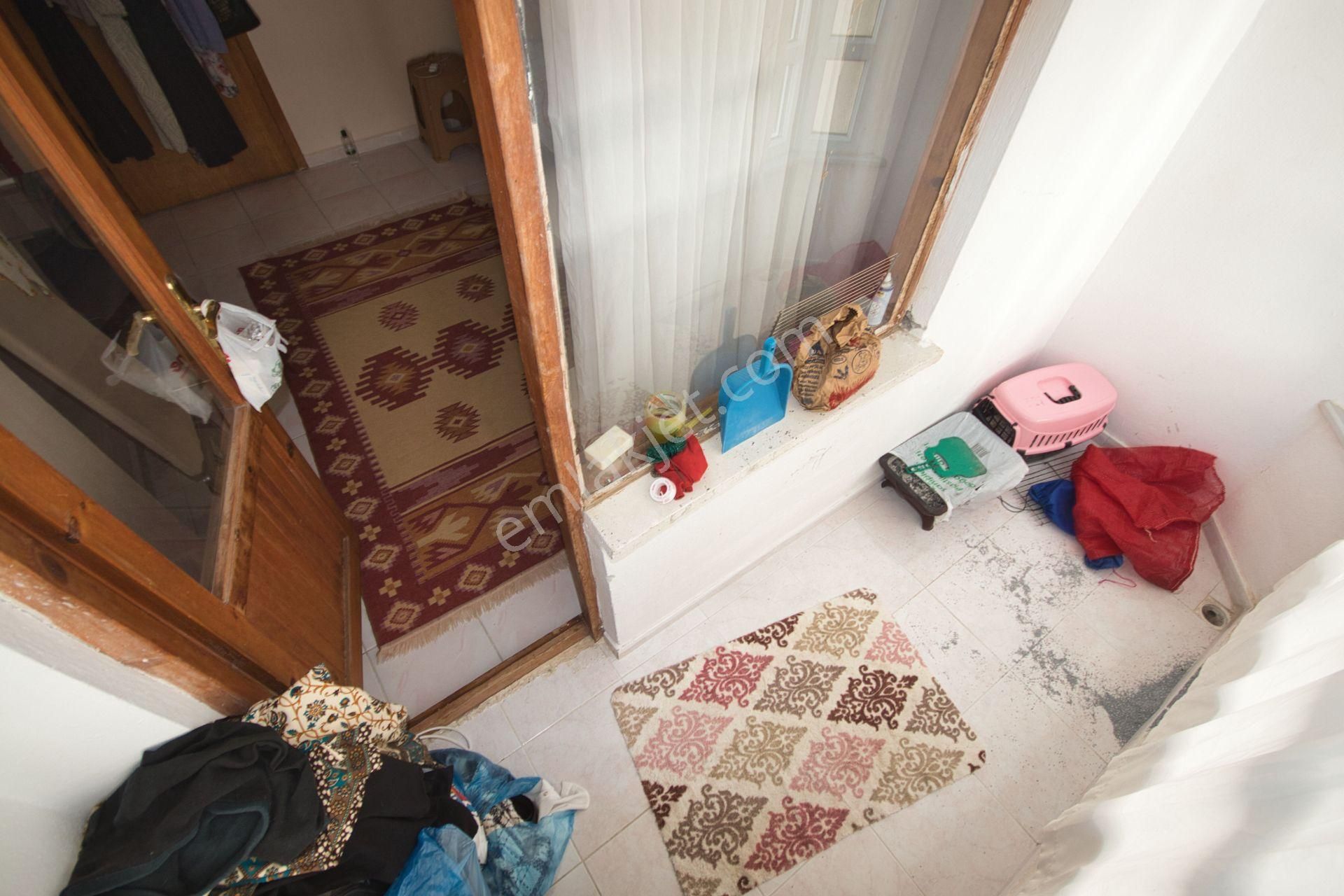 🛑🛑aktiften Akçay'da Satılık Denize Yakın Ön Cephe Arakat Geniş Çift Balkonlu 2+1 Daire - Görsel 24