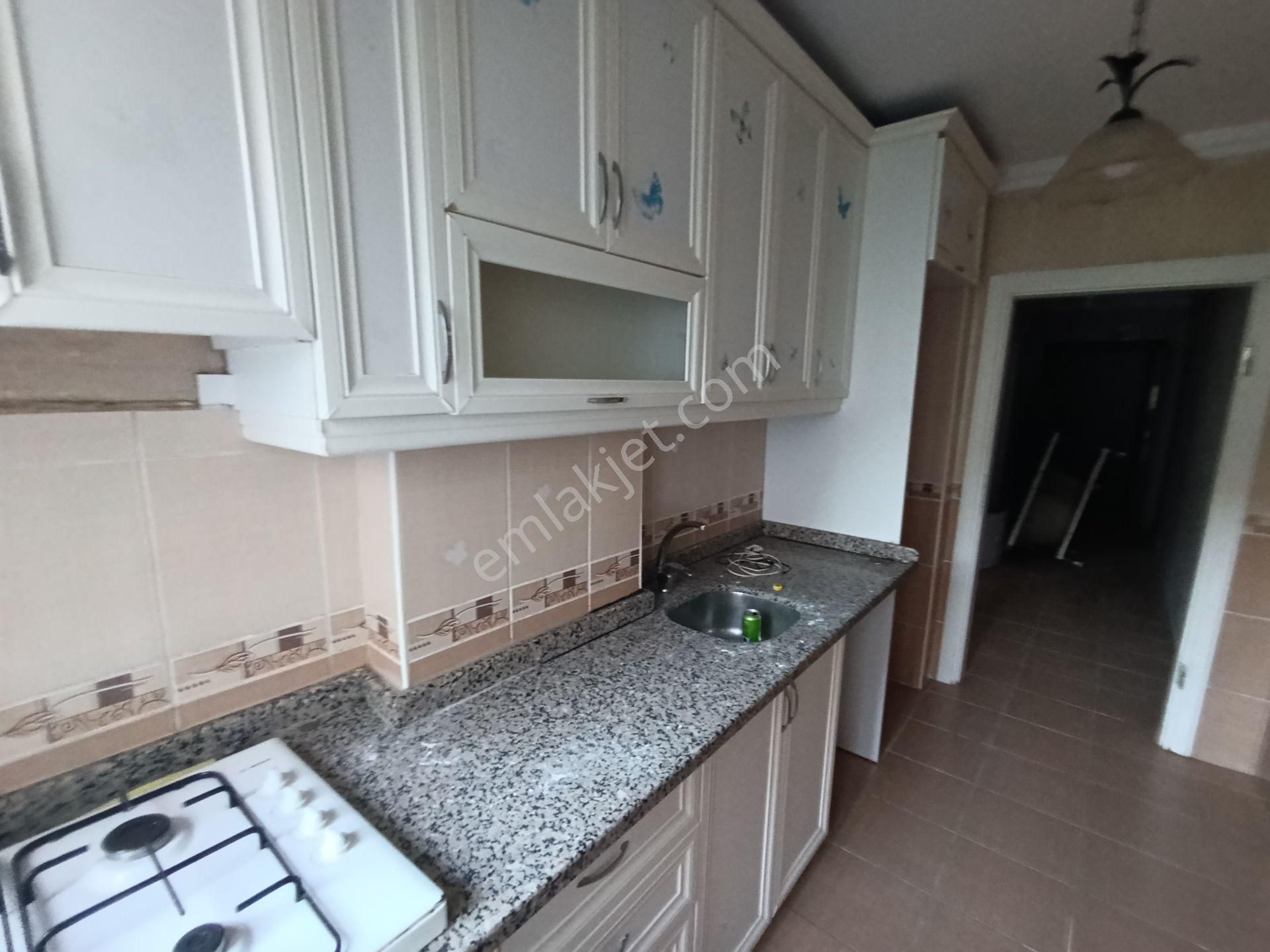 Pendik Güzelyalı Merkezde Büyük Kiralık 3+1 125m2 E-5 Yakın Daire Dubles - Görsel 20