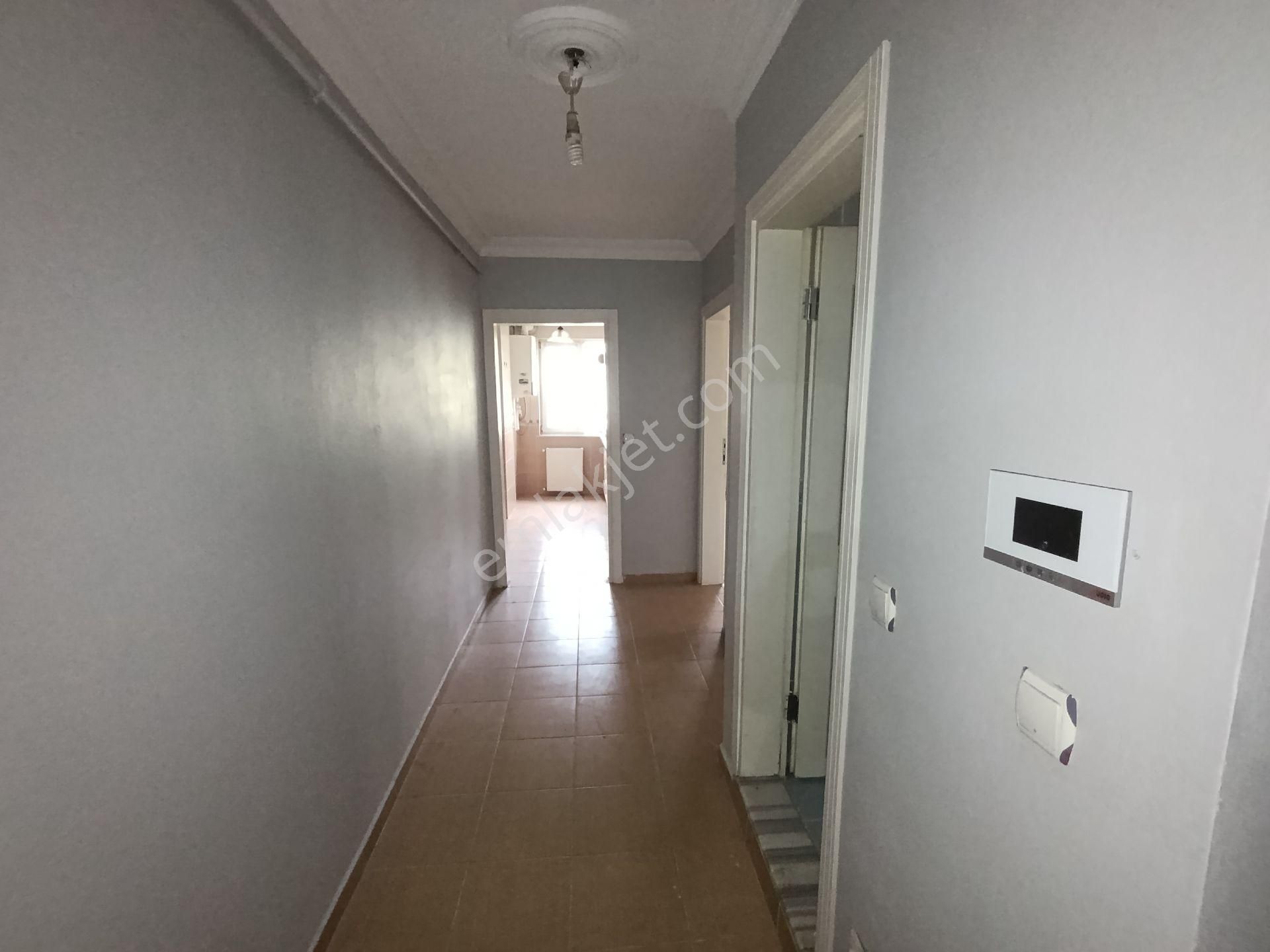 Pendik Güzelyalı Merkezde Büyük Kiralık 3+1 125m2 E-5 Yakın Daire Dubles - Görsel 21