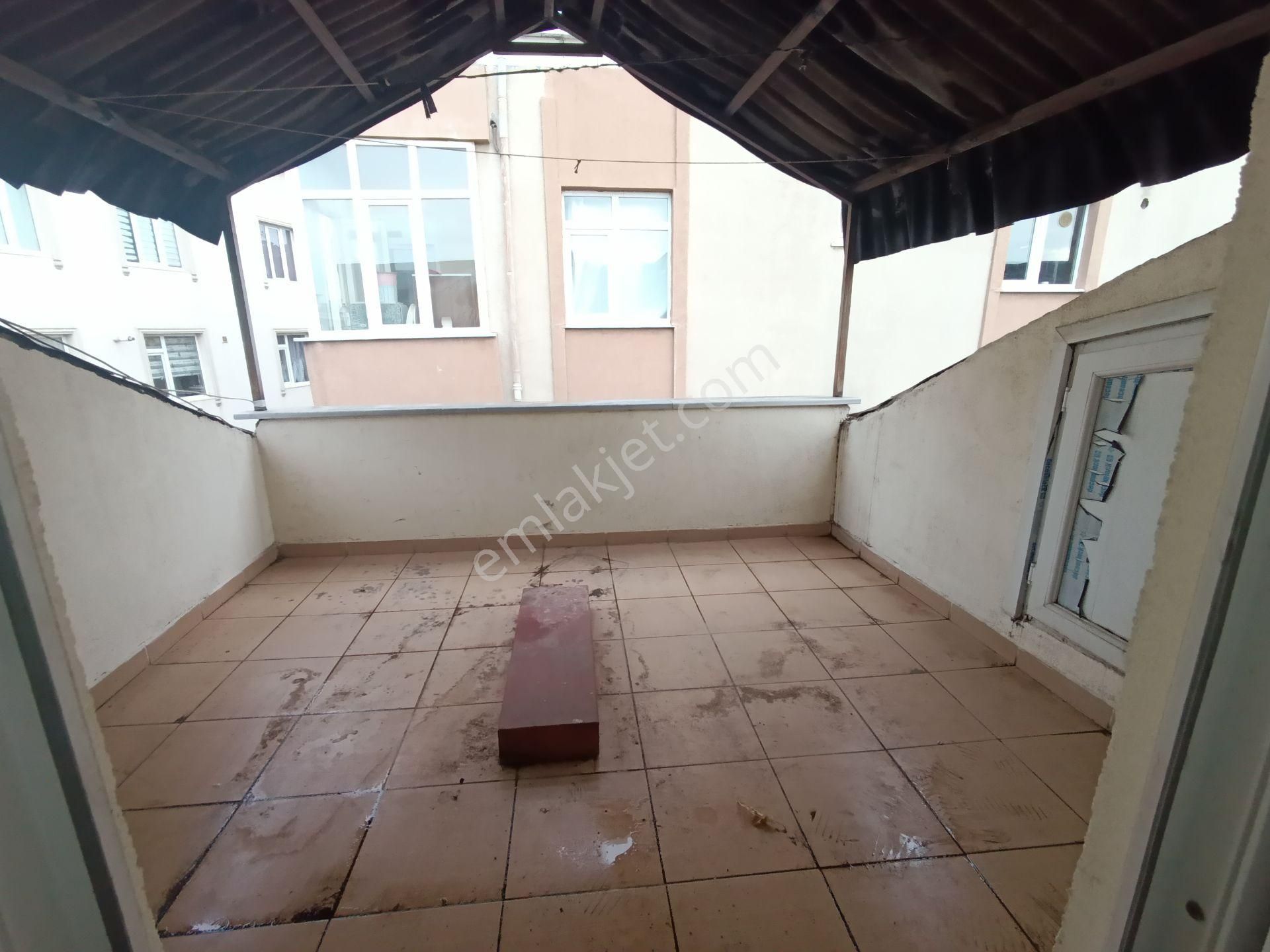 Pendik Güzelyalı Merkezde Büyük Kiralık 3+1 125m2 E-5 Yakın Daire Dubles - Görsel 31