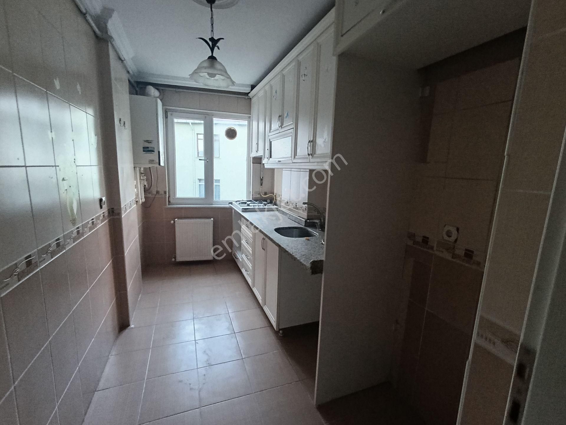 Pendik Güzelyalı Merkezde Büyük Kiralık 3+1 125m2 E-5 Yakın Daire Dubles - Görsel 17