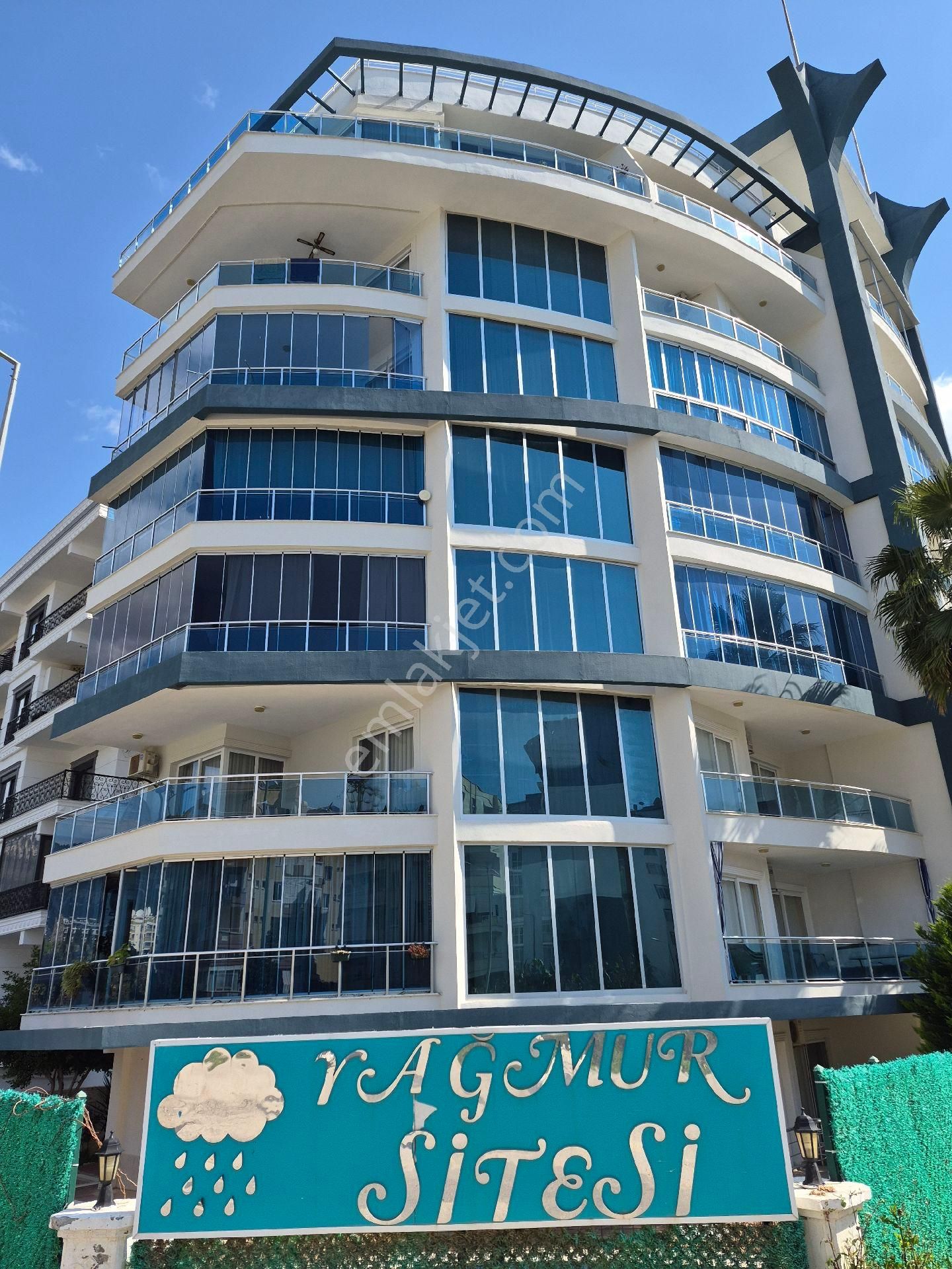 Mahmutlar Geniş 3+1 Rezidans Daire