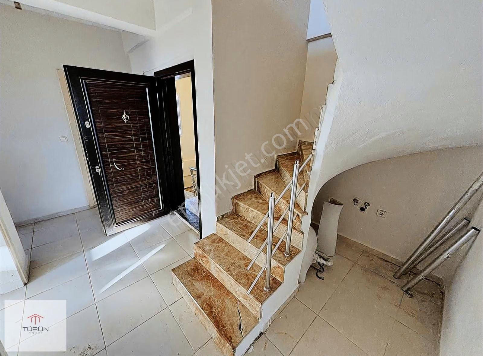 Fethiye Cami Mahallesinde 4+1 Dubleks Kiralık Daire - Görsel 3