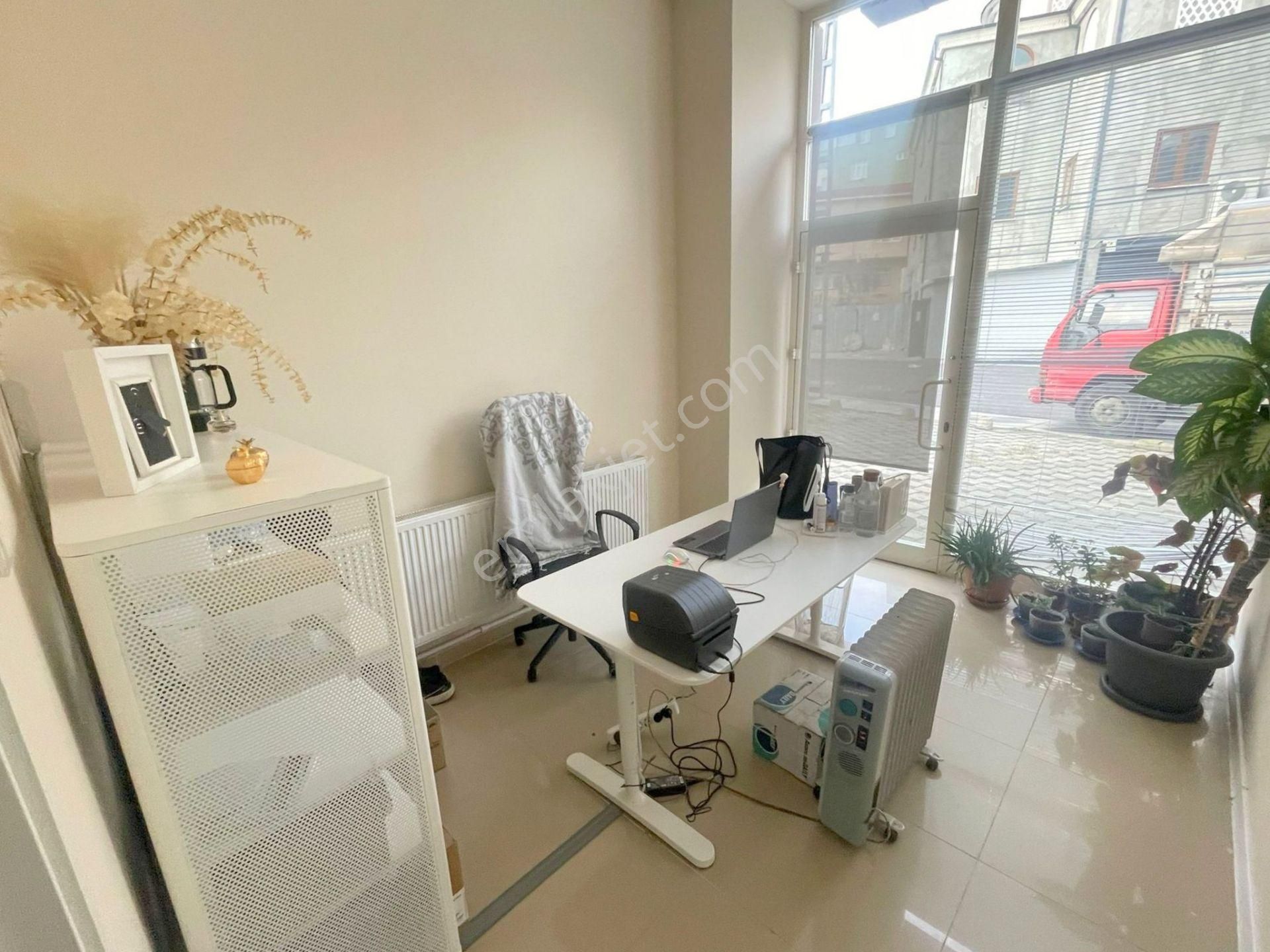 Mertcan'dan İskanlı Depolu Ön Ve Yan Kullanım Alanlı Dükkan - Görsel 21