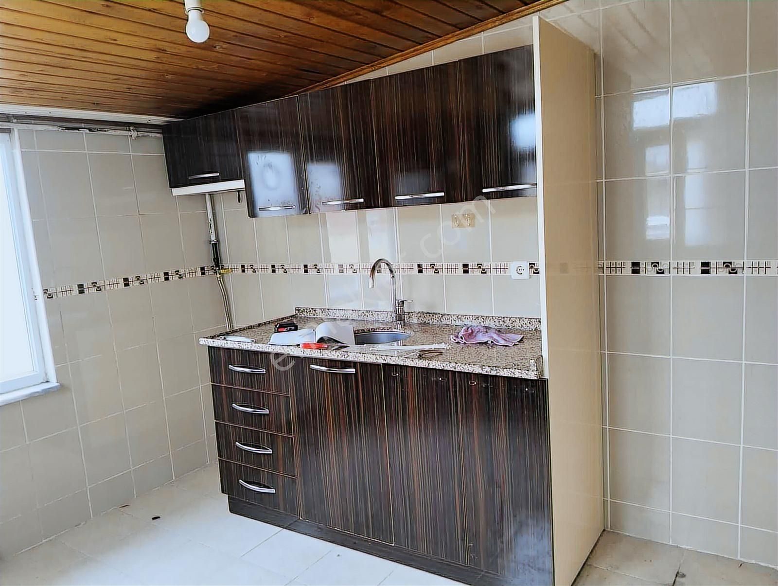 Merkezi Cadde Üzeri Geniş 2+1 - Görsel 15