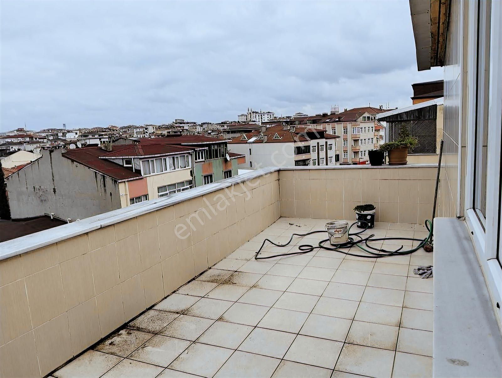 Merkezi Cadde Üzeri Geniş 2+1 - Görsel 3