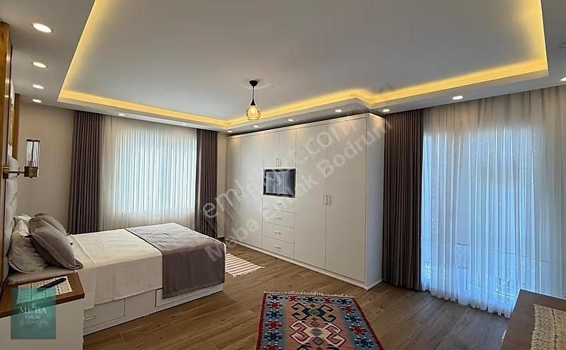 Türkbüküde Denize 50m Sezonluk Kiralık 3+1 Deniz Manzaralı Daire - Görsel 20