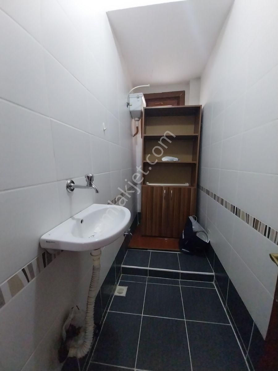 Merkezi Konumda Cadde Yakını Güney Cepheli Fırsat - Görsel 8