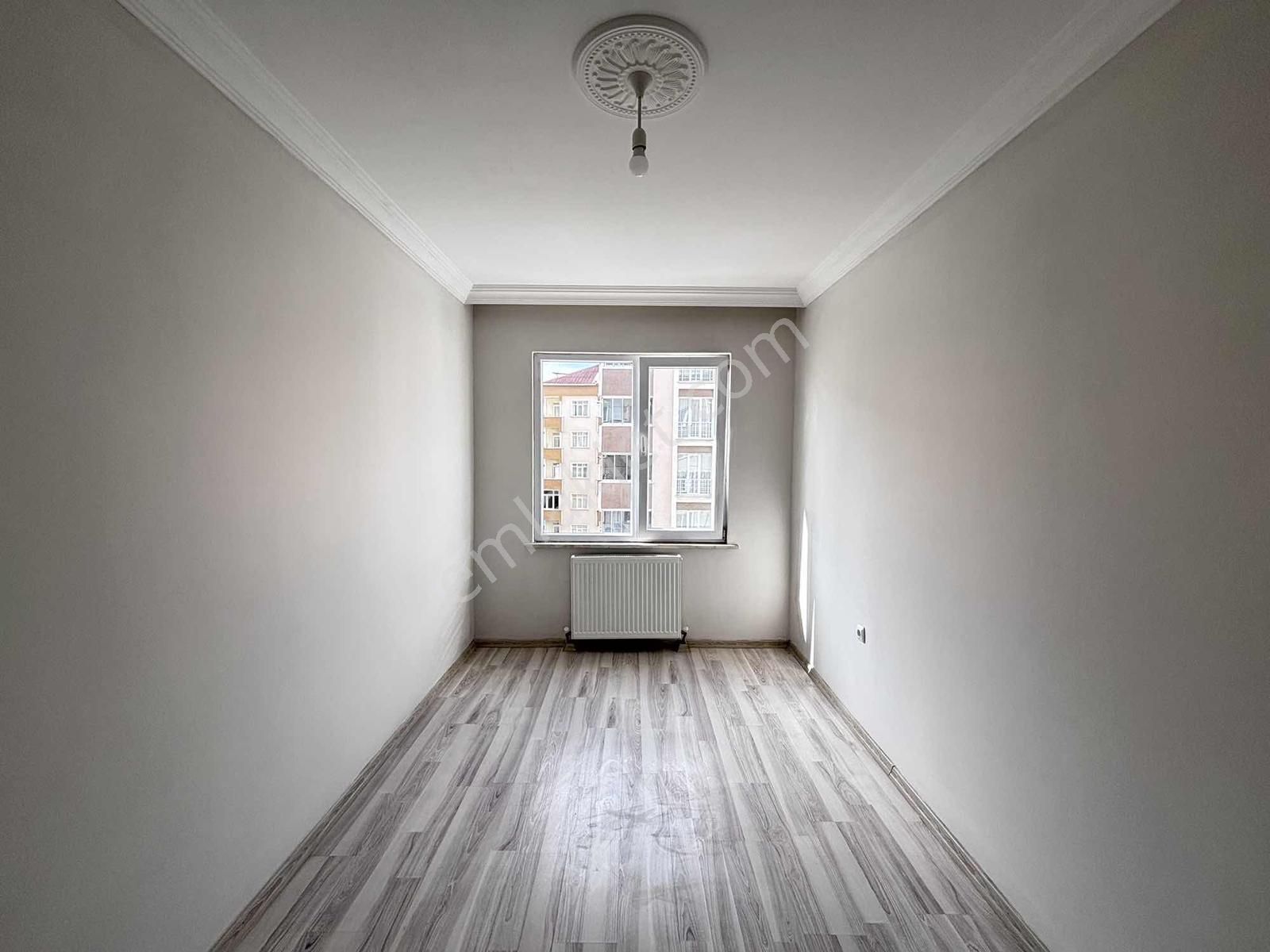 Fa Özbir Emlaktan Merkezi Konumda Öncephe Arakat 2+1 Daire - Görsel 23