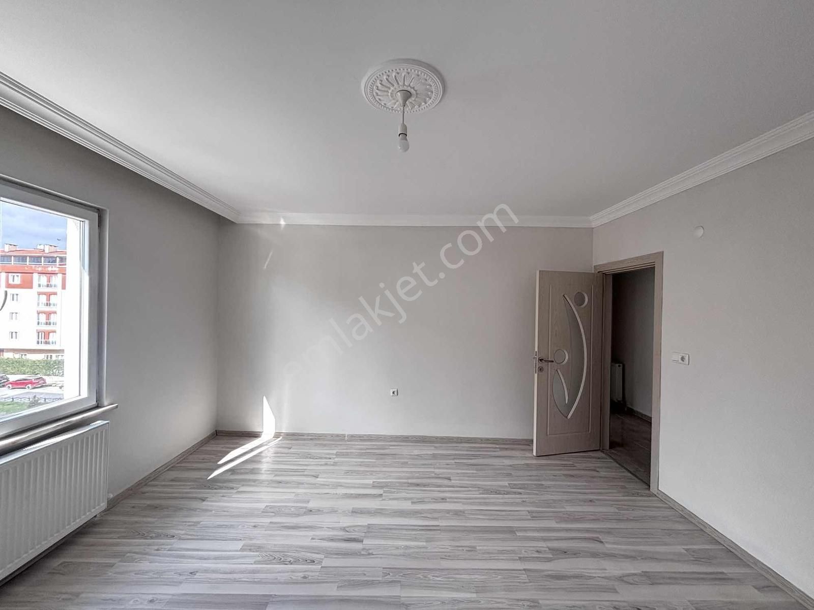 Fa Özbir Emlaktan Merkezi Konumda Öncephe Arakat 2+1 Daire - Görsel 30