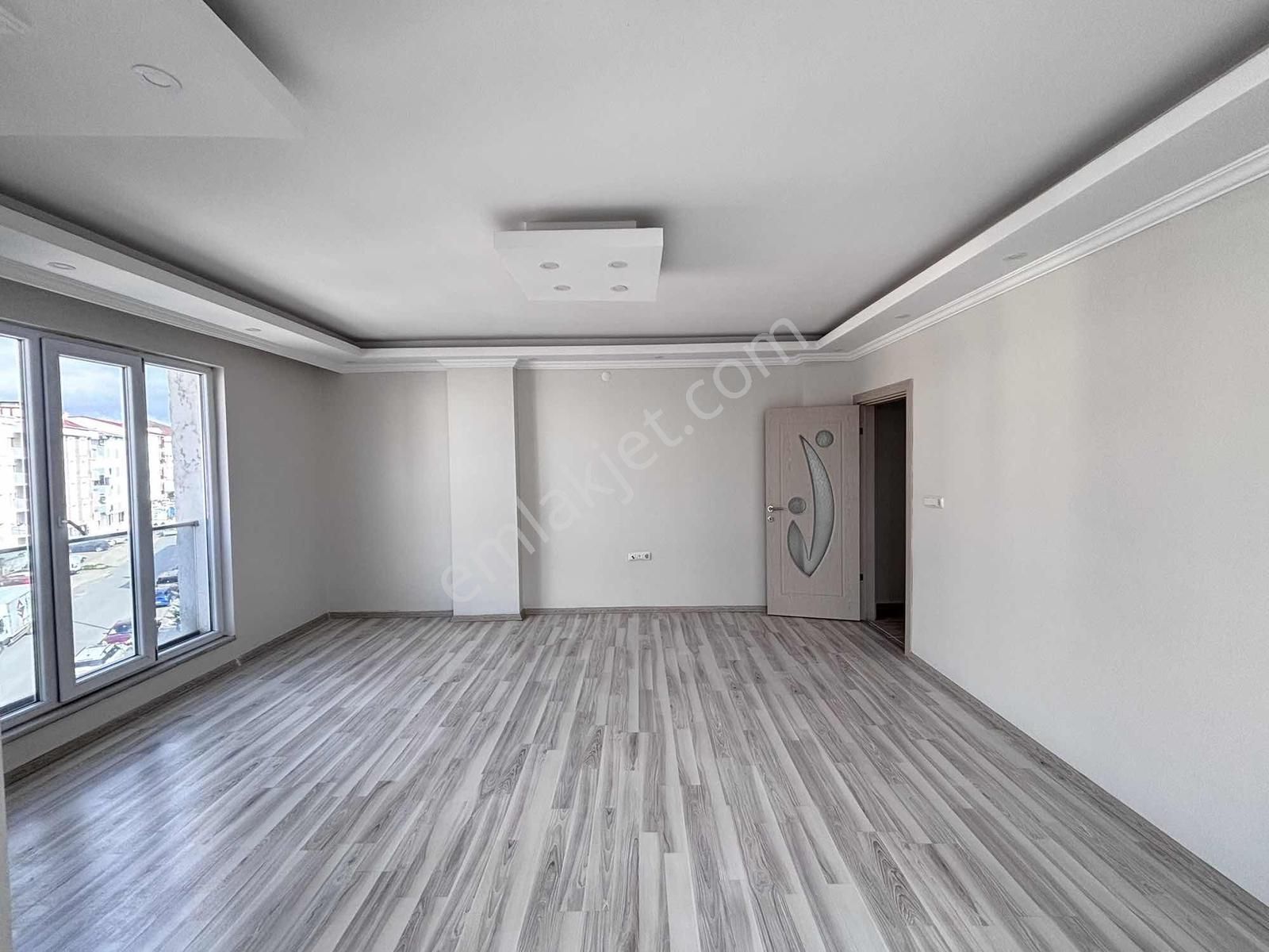 Fa Özbir Emlaktan Merkezi Konumda Öncephe Arakat 2+1 Daire - Görsel 10