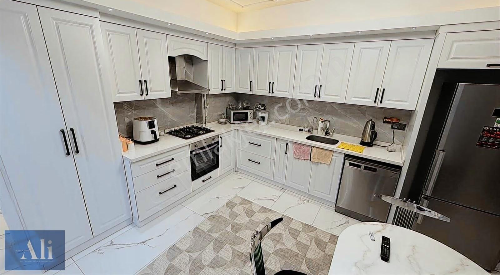 Ali Kasaplargil'den Meram Havzan'da Full Yapılı Mükemmel Daire - Görsel 22