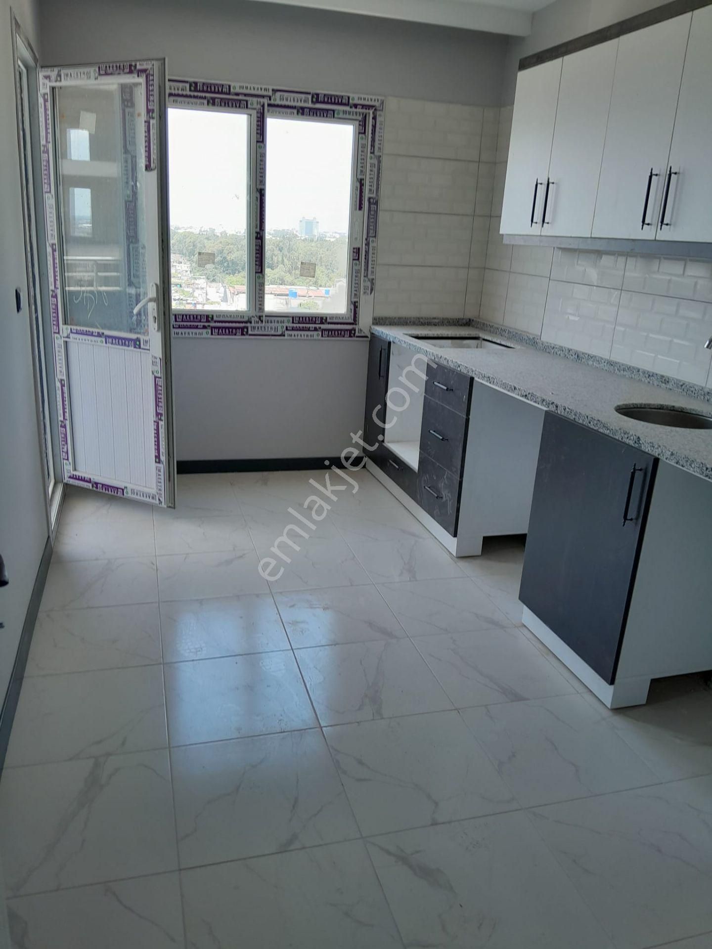 Adana Yüreğirde Polis Okuluna Yüreğir Kaymakamlığa Yakın E5 Üzerinde 3+1 Kiralık Daire - Görsel 7