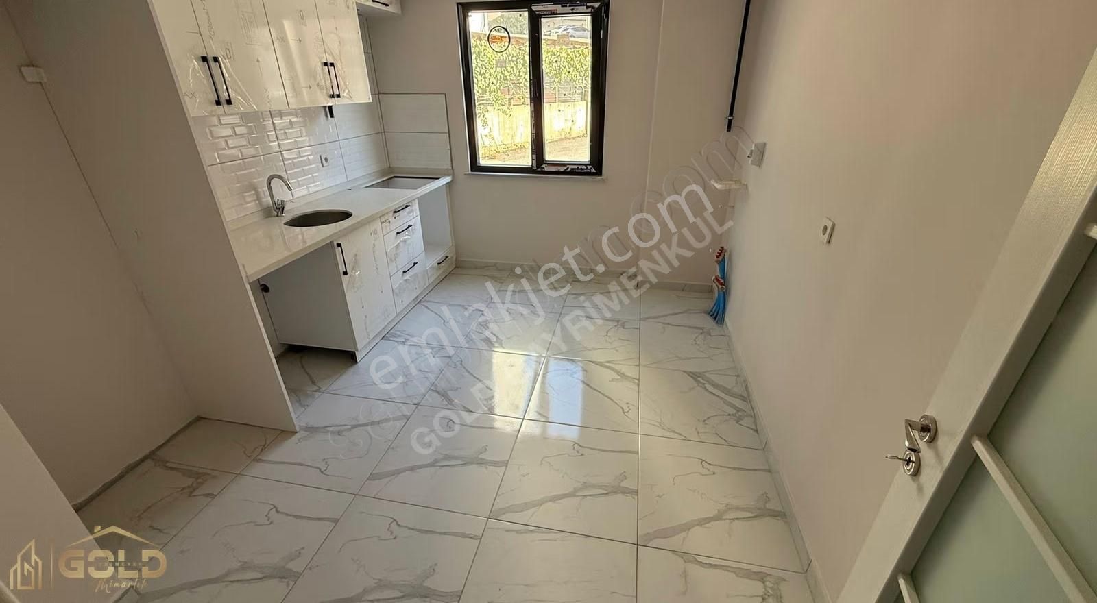 Gebze Mustafa Paşada 2+1 Arakat Asansörlü Yerden Isıtmalı Daire - Görsel 6