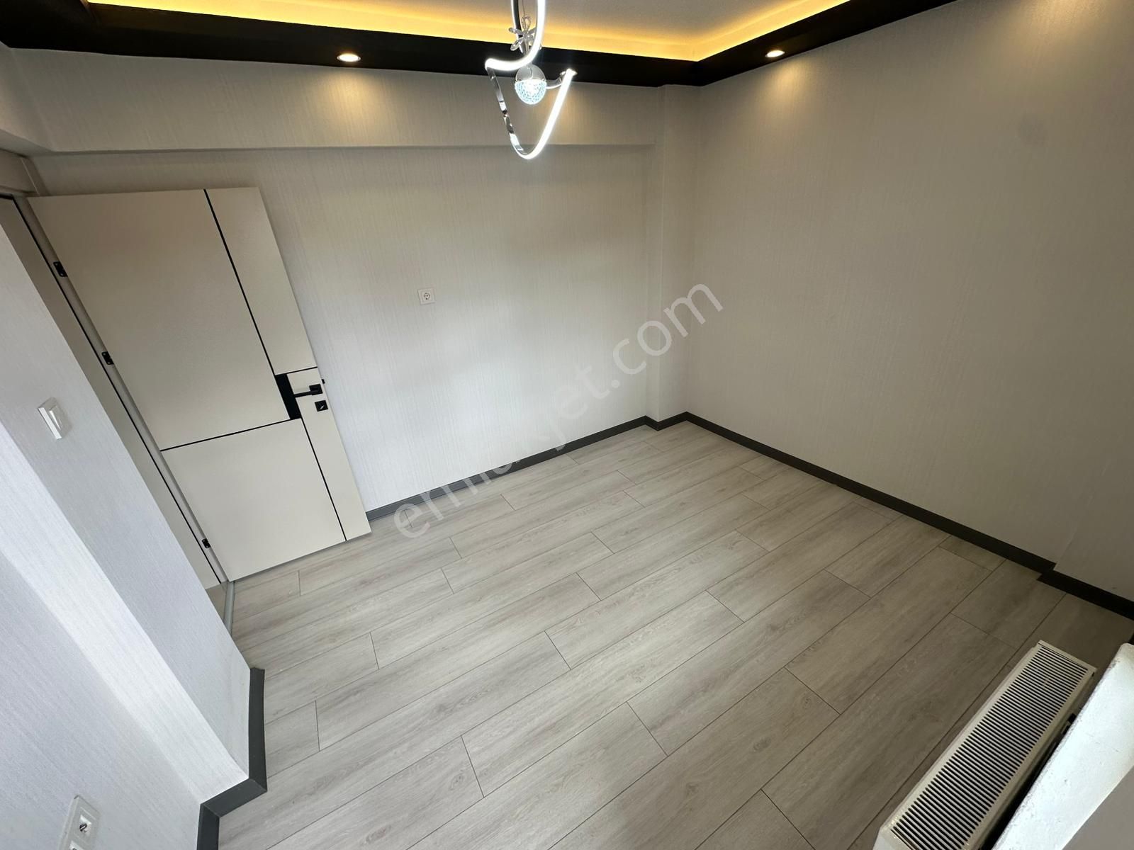 Emlak Danışmanımdan Ahievran Da 3+1 1. Kat Okullara Belediyeye Yakın Satılık Daire - Görsel 14