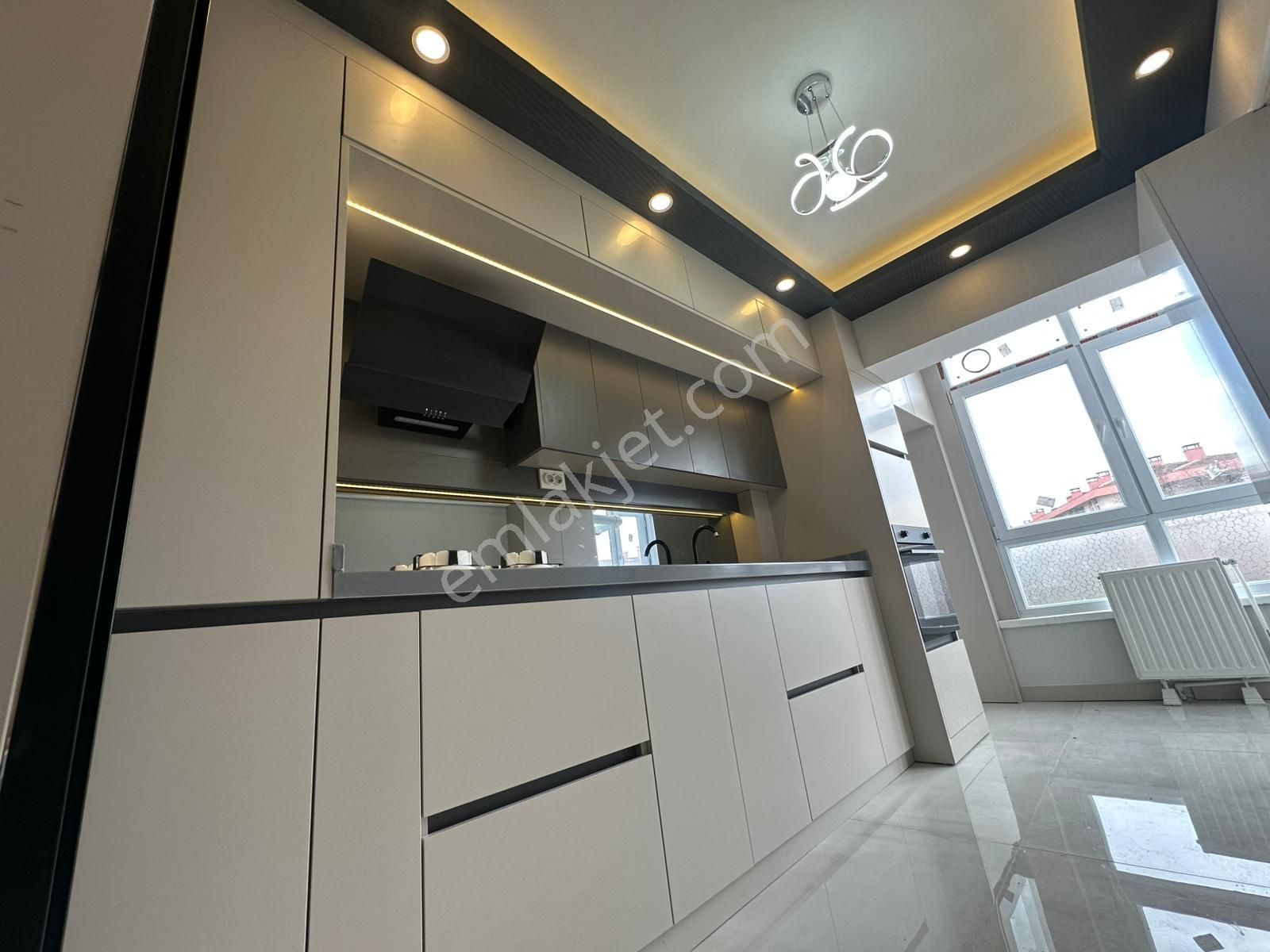 Emlak Danışmanımdan Ahievran Da 3+1 1. Kat Okullara Belediyeye Yakın Satılık Daire - Görsel 5