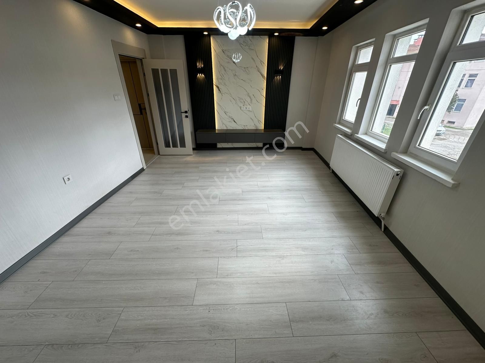 Emlak Danışmanımdan Ahievran Da 3+1 1. Kat Okullara Belediyeye Yakın Satılık Daire - Görsel 8