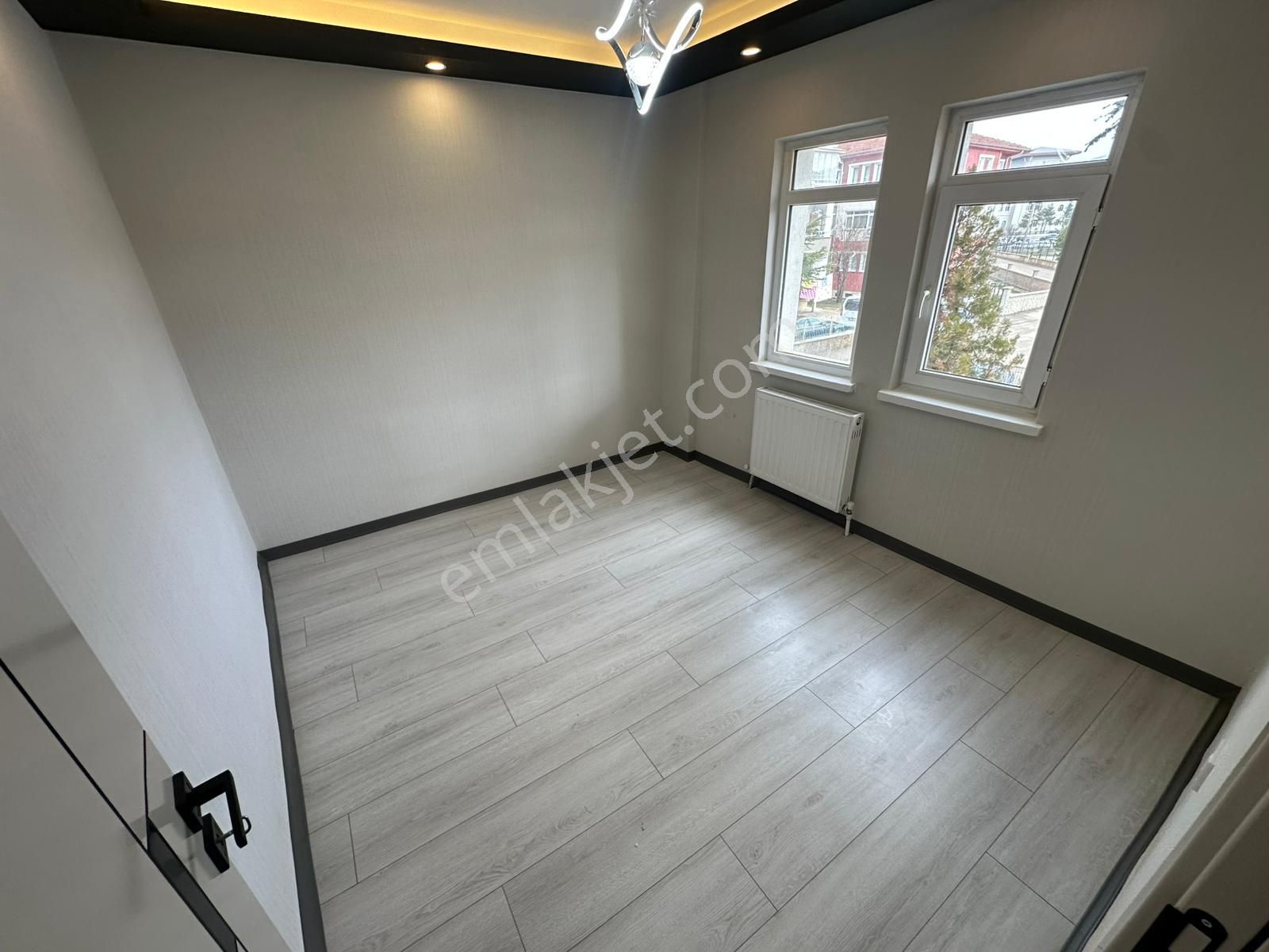 Emlak Danışmanımdan Ahievran Da 3+1 1. Kat Okullara Belediyeye Yakın Satılık Daire - Görsel 10