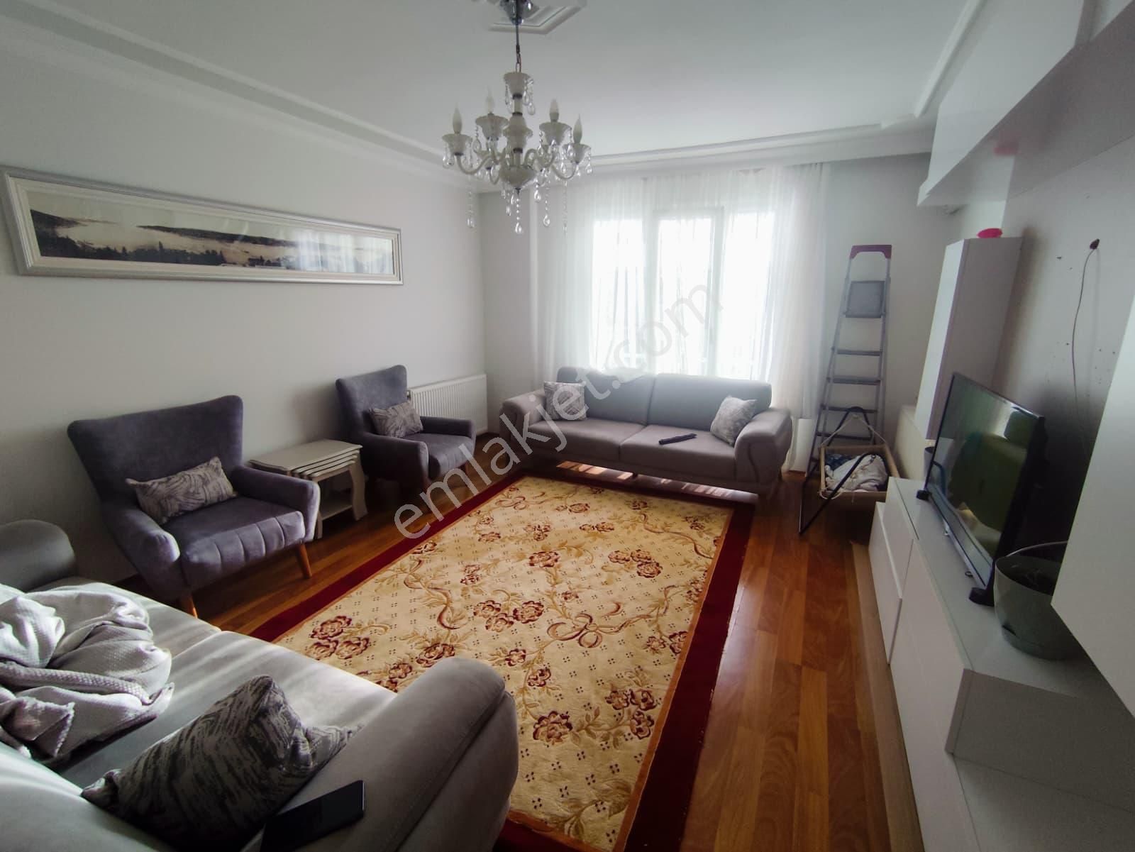 Mertcan Dan Soğanlık Metroya Yürüme Arakat 3+1 Kapalı Balkonlu Fırsat